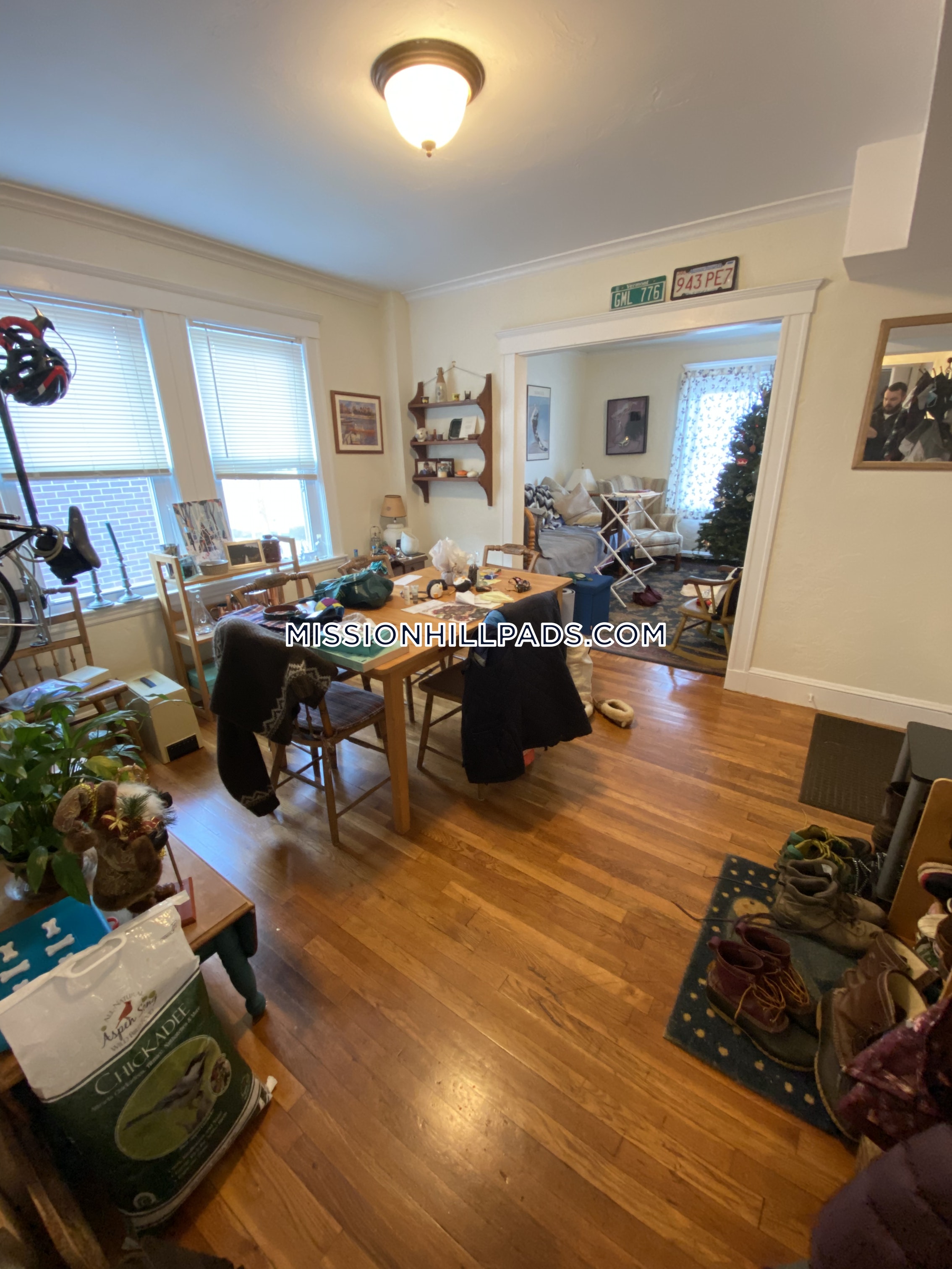 3 bed, 1 bath apartment for rent at 20 Sachem St Unit 2, Mission Hill — photo 6 of 9