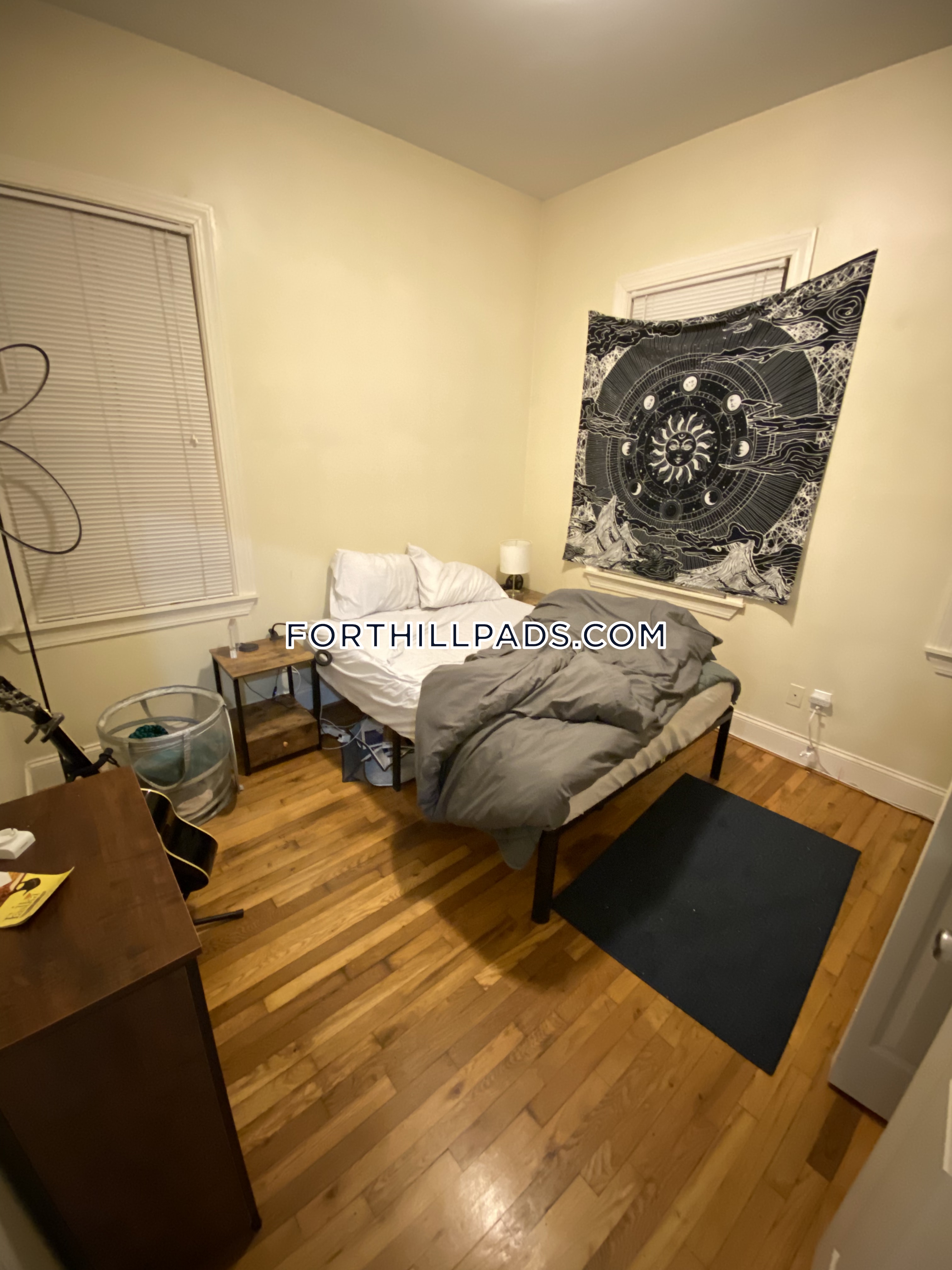4 bed, 2 bath apartment for rent at 34 Juniper St Unit 1, Roxbury — photo 18 of 23