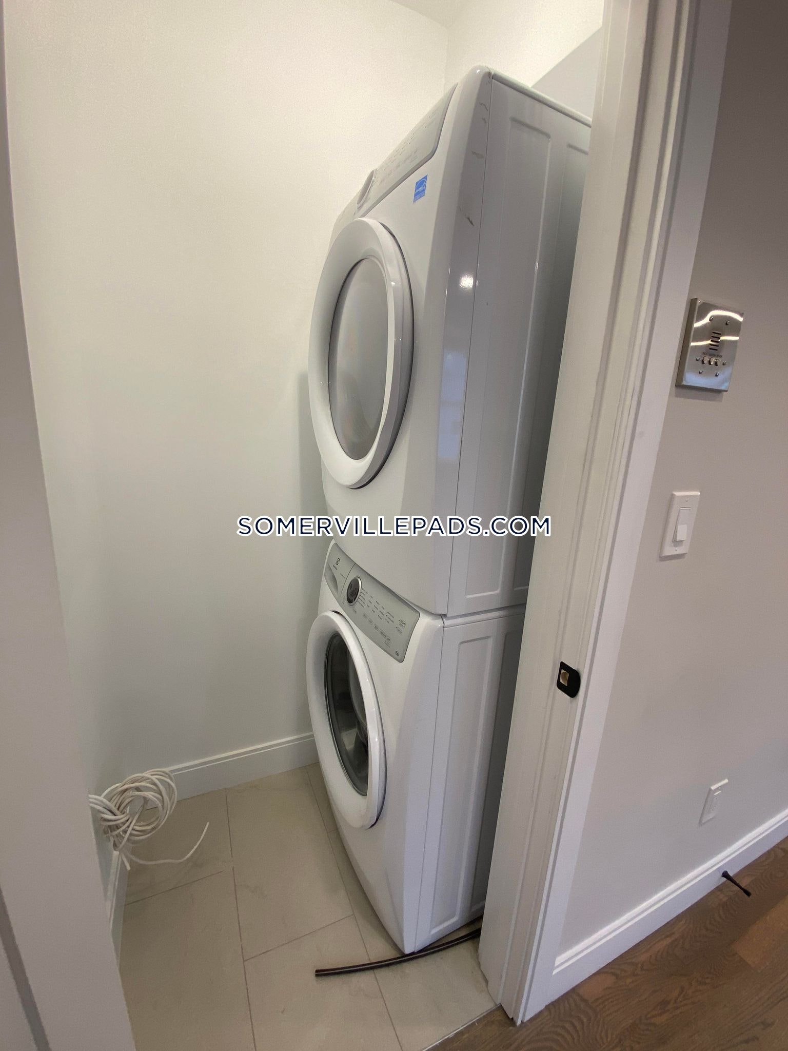 2 bed, 2 bath apartment for rent at 8 Rush St Unit 1A, East Somerville — photo 14 of 19