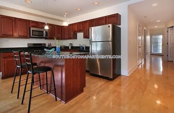 2 bed, 2 bath apartment for rent at 1303 Columbia Rd Unit 3E, South Boston — photo 2 of 9