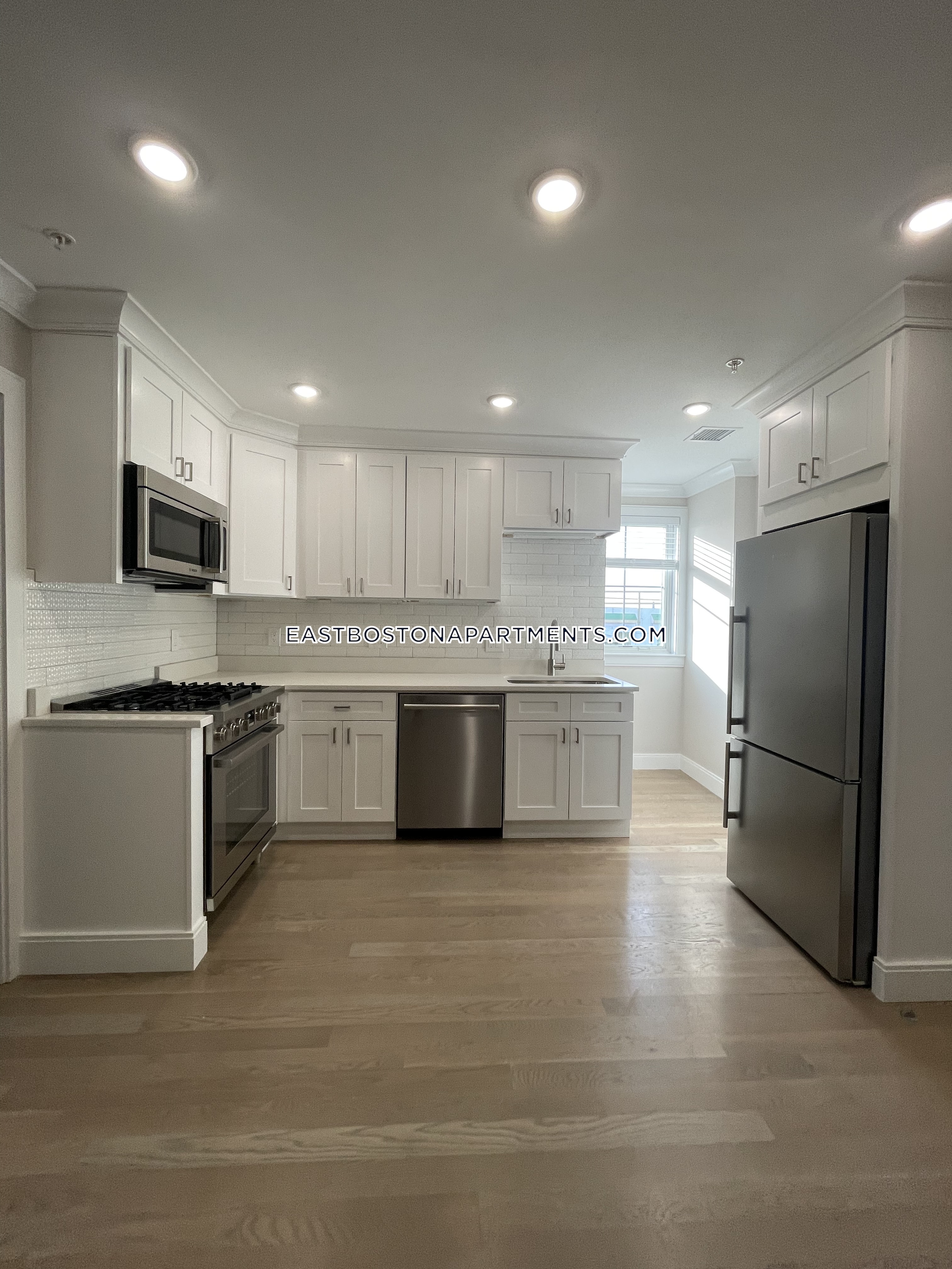 3 bed, 2 bath apartment for rent at 46 Lexington St Unit 4, East Boston — photo 29 of 35