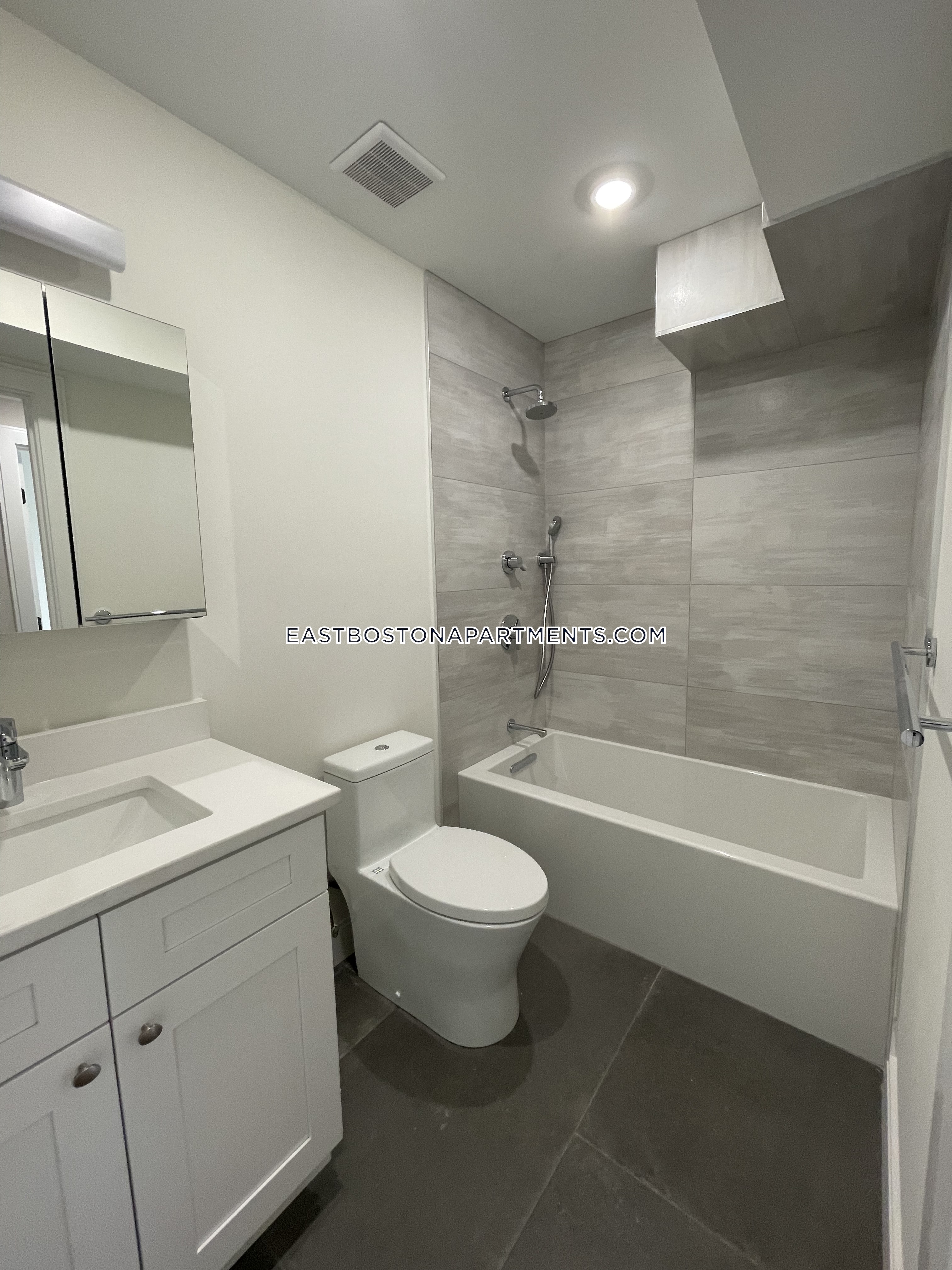 3 bed, 2 bath apartment for rent at 46 Lexington St Unit 4, East Boston — photo 34 of 35