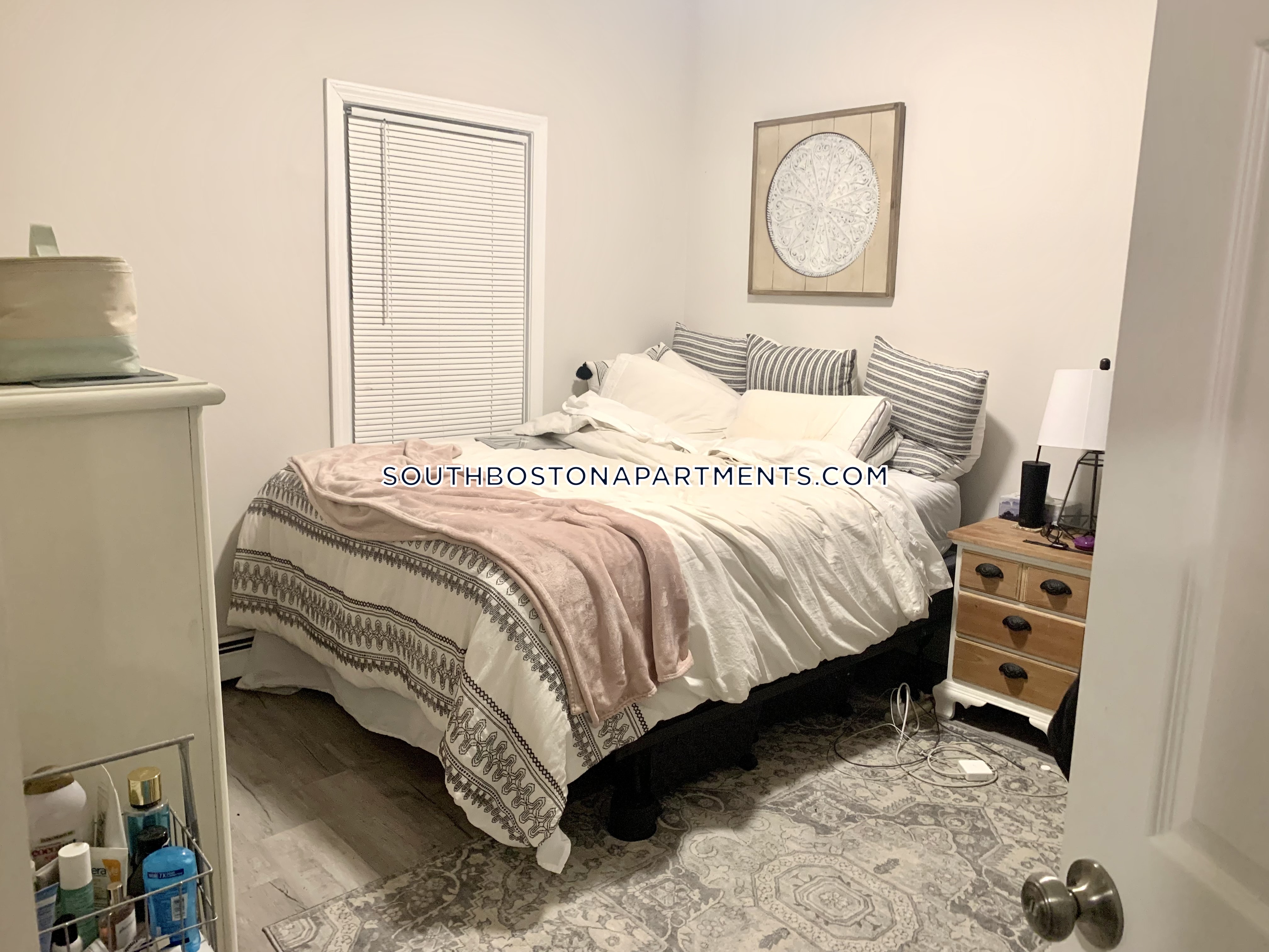 4 bed, 2 bath apartment for rent at 174 Bolton St Unit 1A, South Boston — photo 18 of 27
