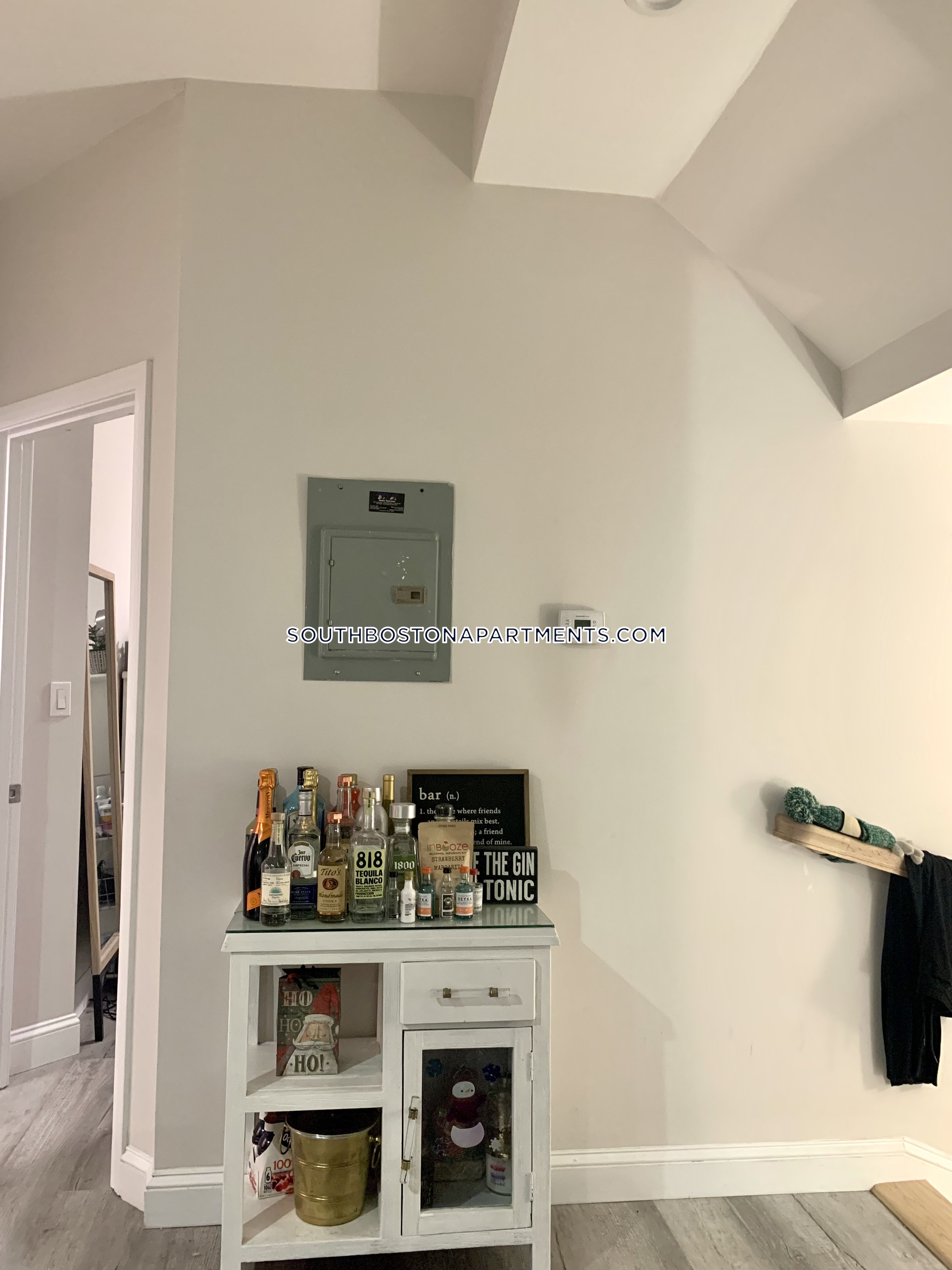 4 bed, 2 bath apartment for rent at 174 Bolton St Unit 1A, South Boston — photo 21 of 27