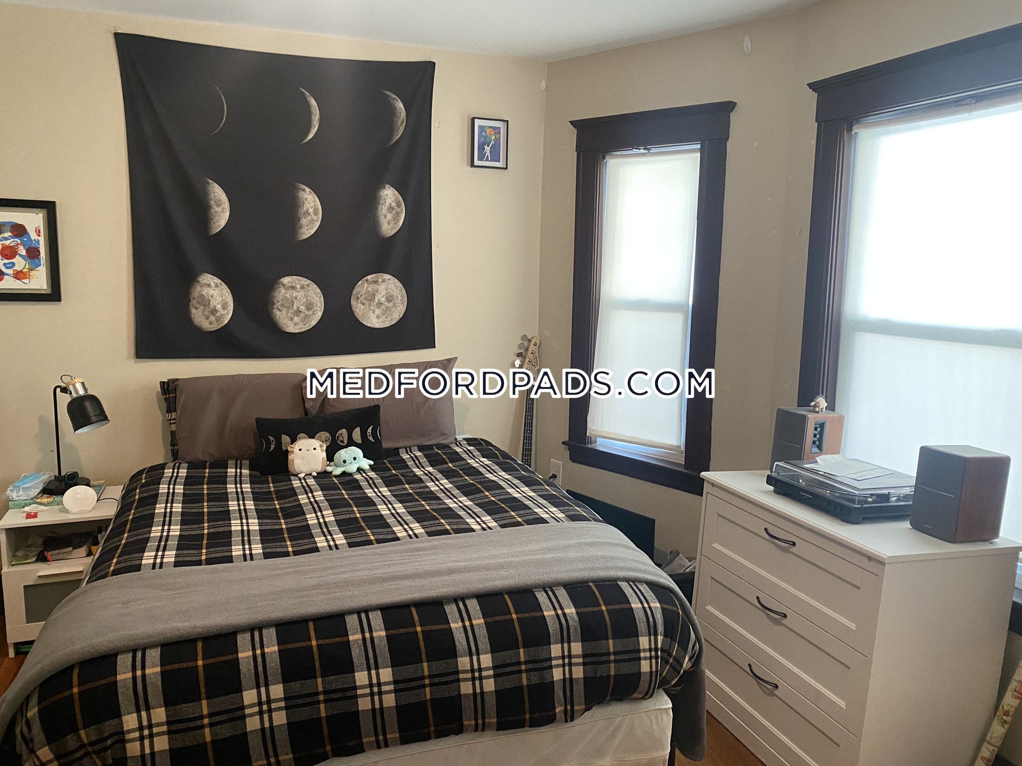 3 bed, 1 bath apartment for rent at 62 Frederick Ave Unit 1, Tufts University — photo 13 of 15
