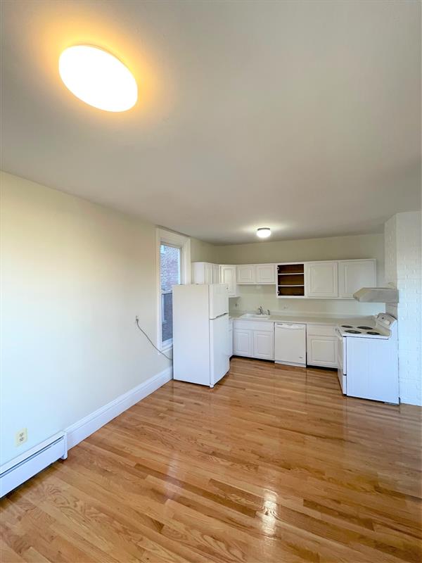 24 Chestnut St, Malden