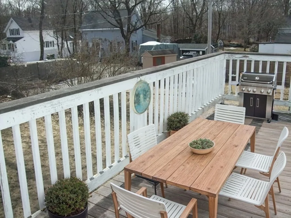 112 Cottage St, Franklin