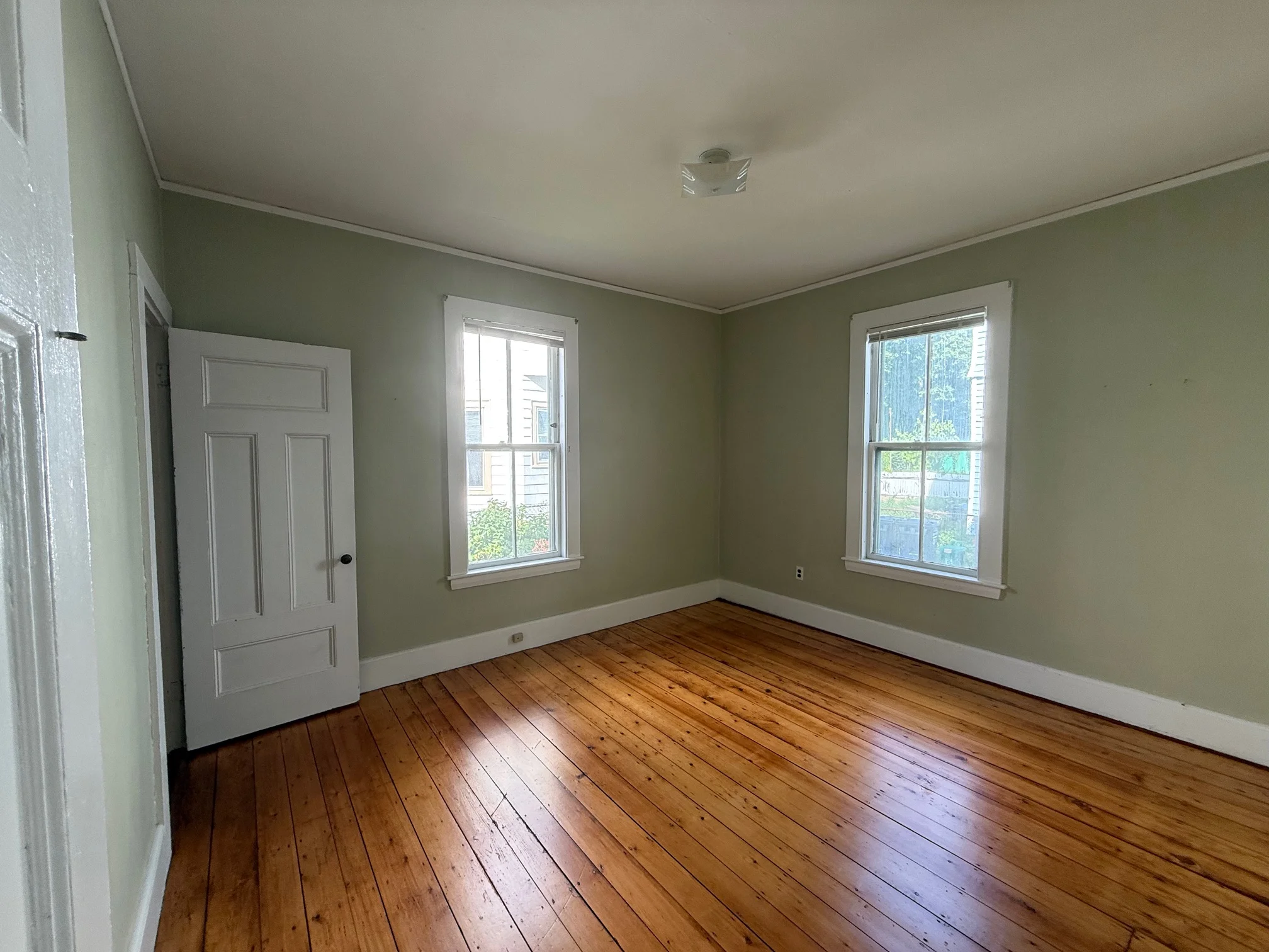 55 Rindge Ave, North Cambridge