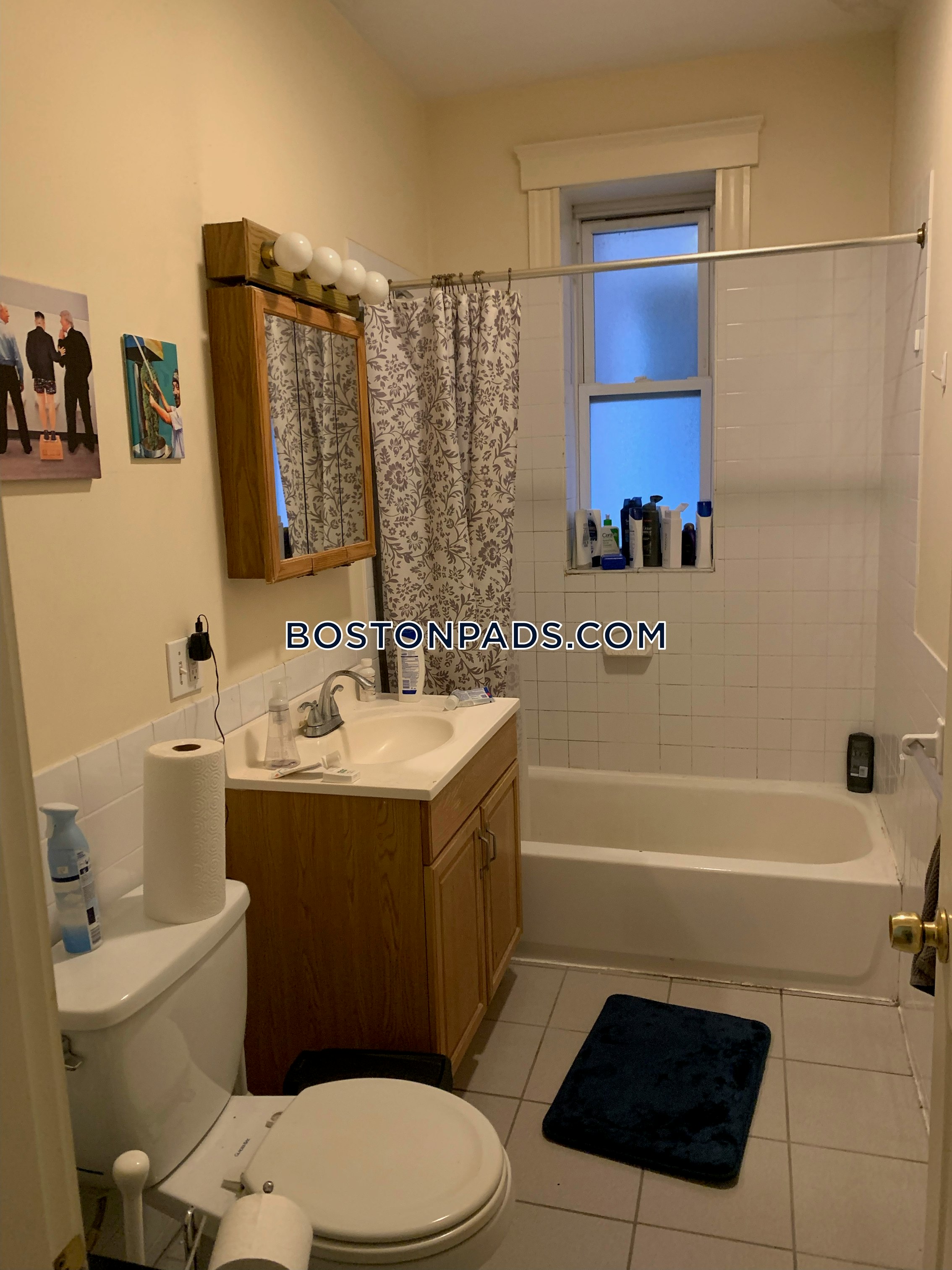 3 bed, 1 bath apartment for rent at 21 Aberdeen Unit 2, Fenway — photo 5 of 5