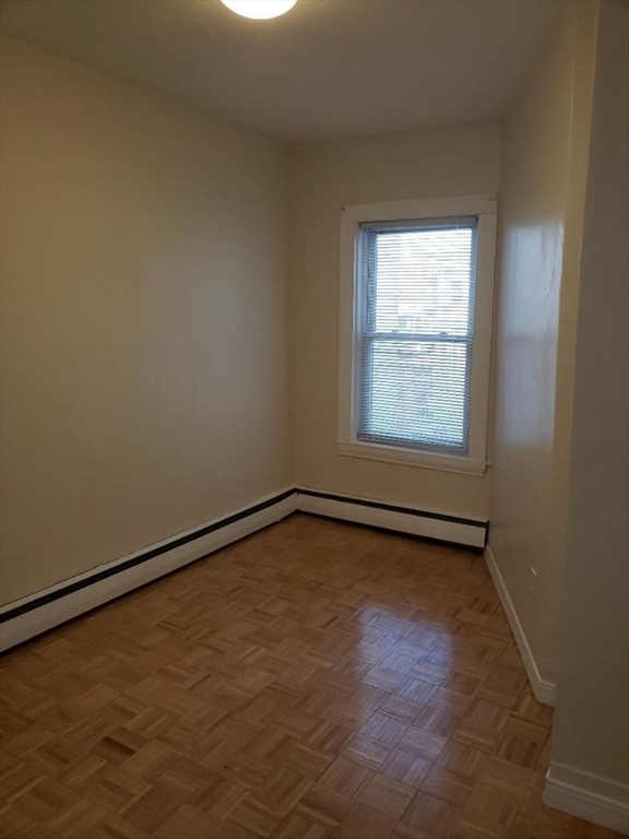 18 White St Pl, Spring Hill