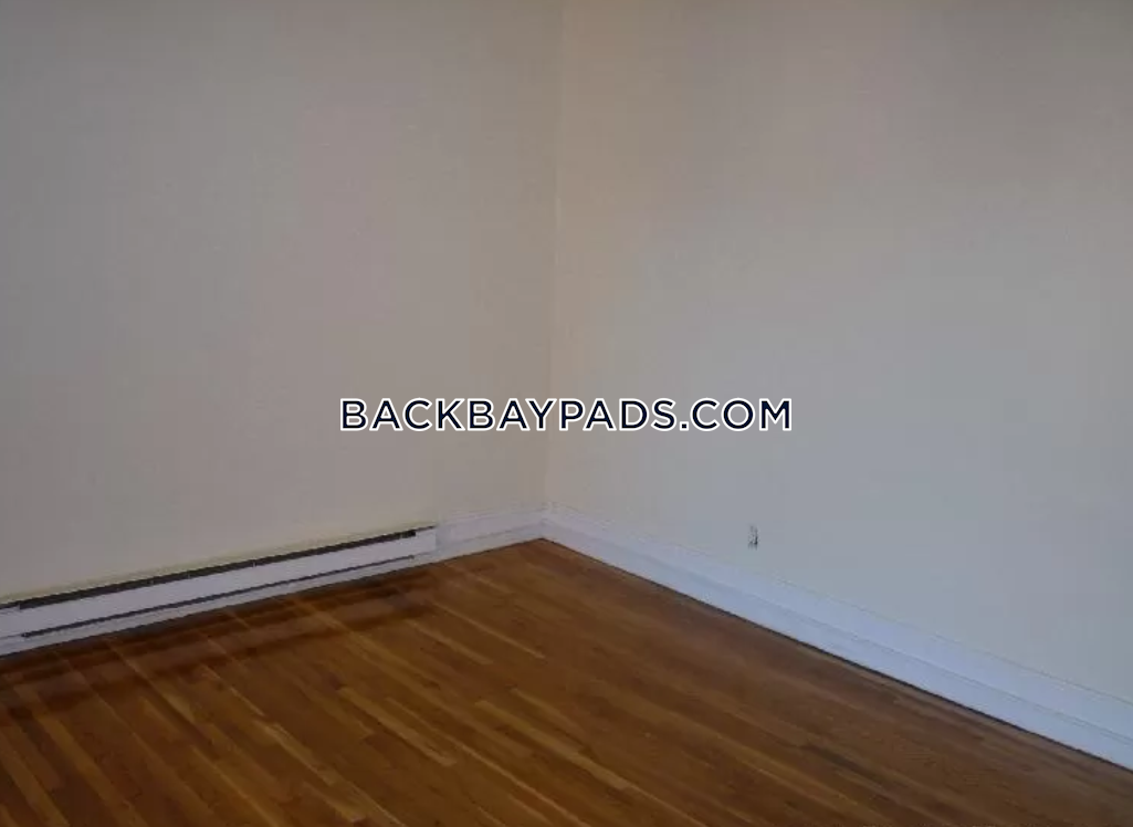 1 bed, 1 bath apartment for rent at 913 Boylston St Unit 4, Back Bay — photo 12 of 14