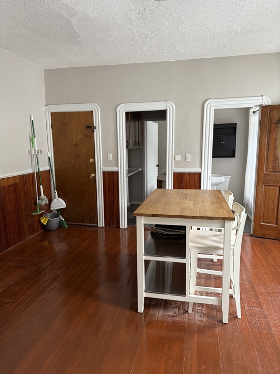 157 Hathaway St, Northwest