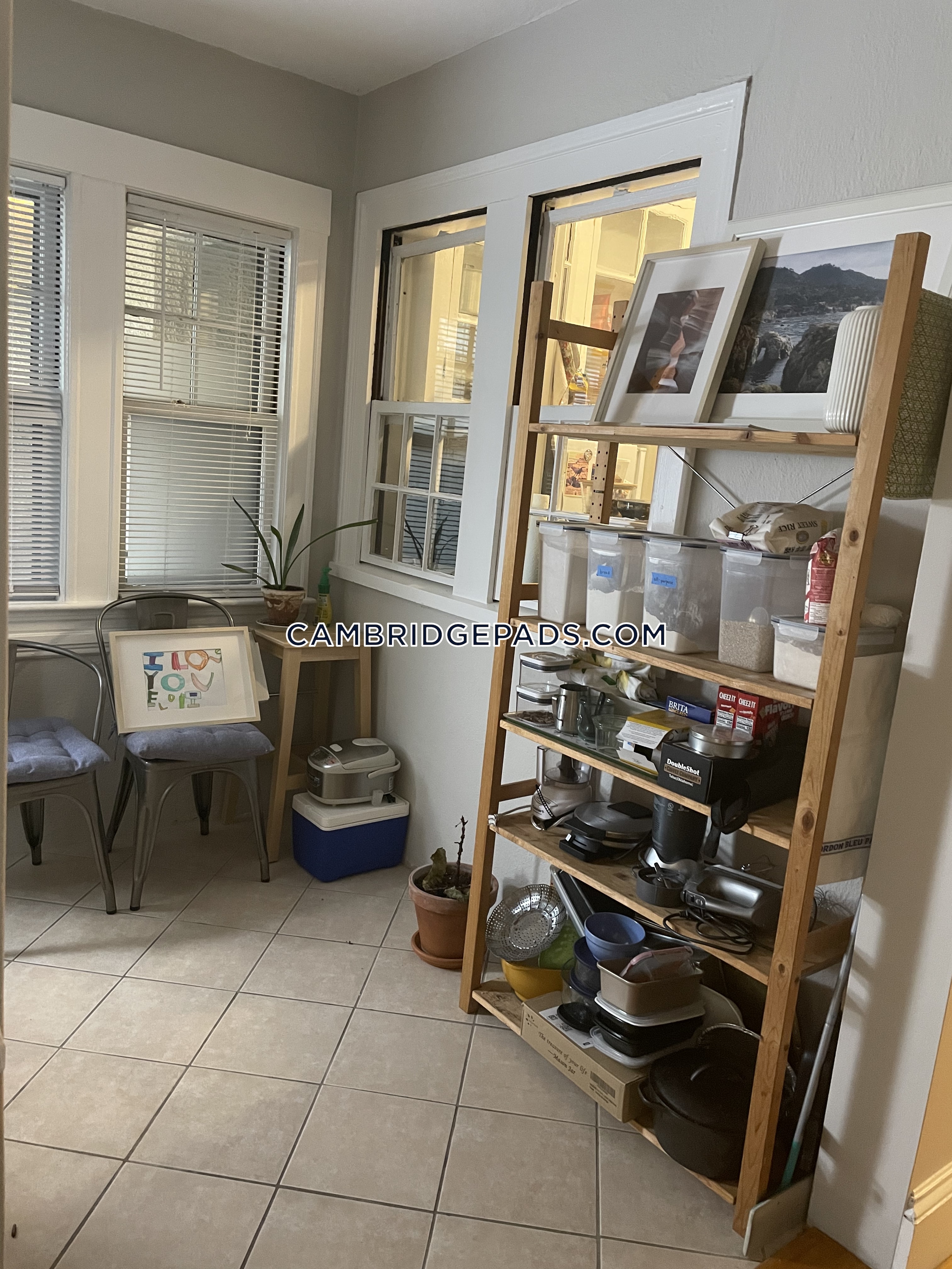 2 bed, 1 bath apartment for rent at 13 Story St Unit U8, Harvard Square — photo 7 of 8