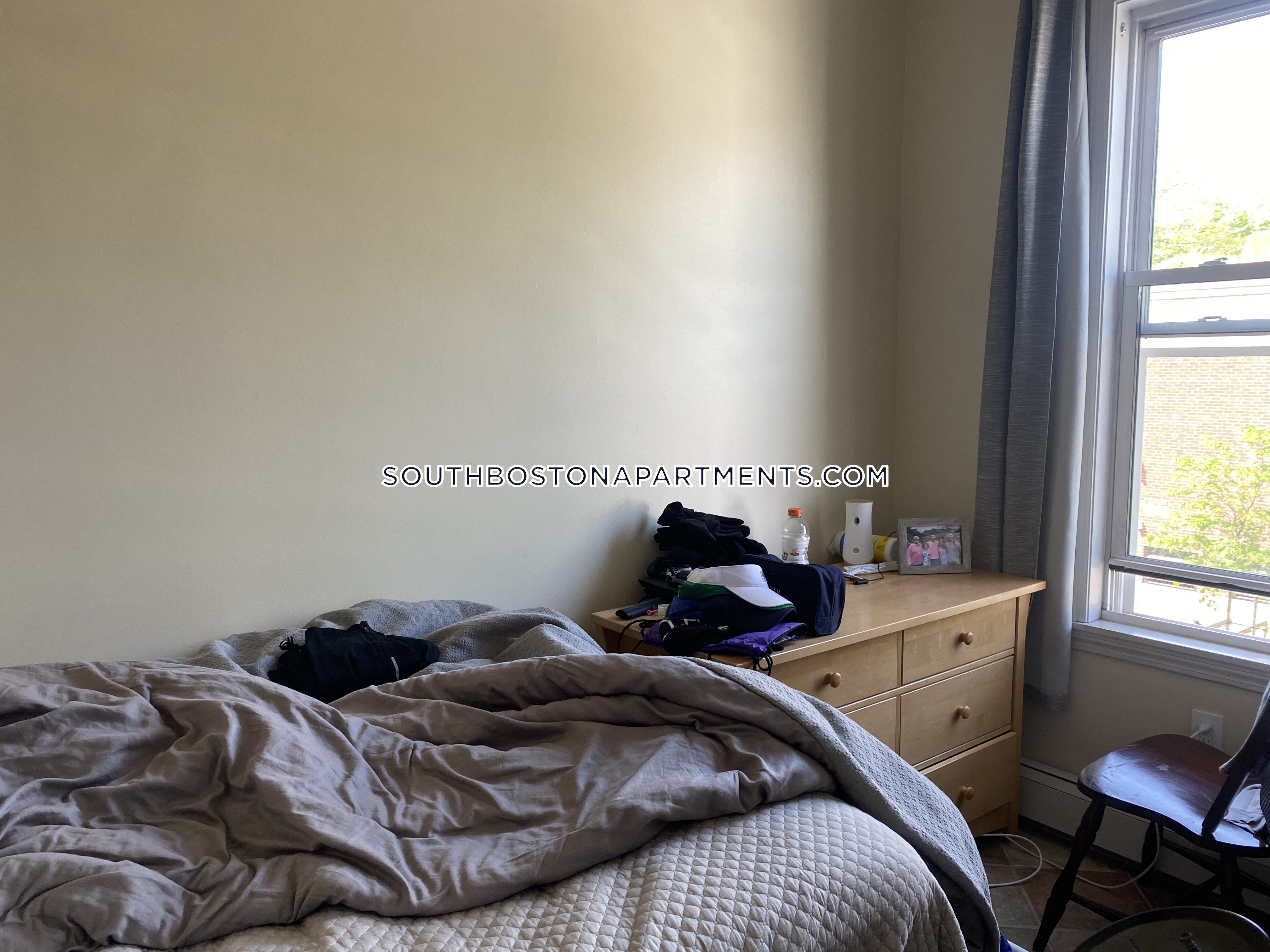 4 bed, 1.5 bath apartment for rent at 595 4th St Unit 2, South Boston — photo 12 of 42