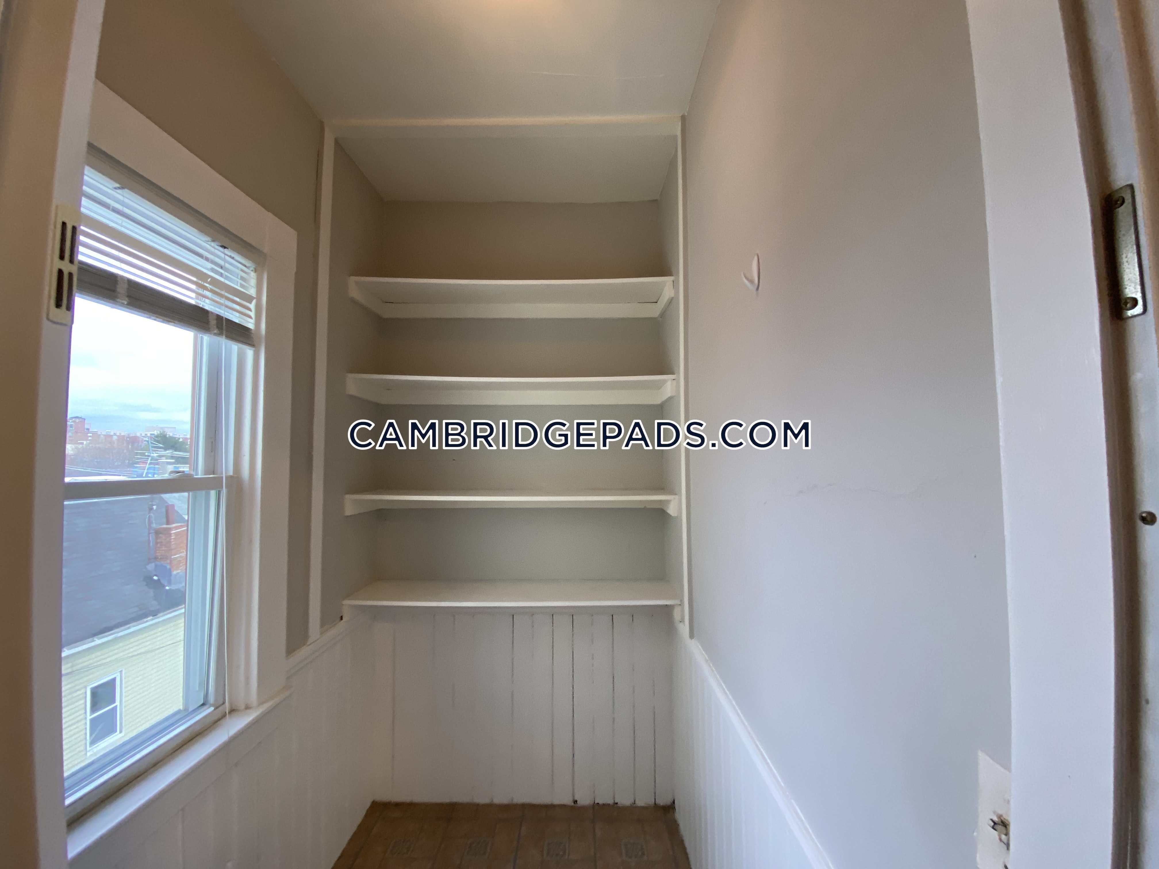 2 split bed, 1 bath apartment for rent at 70 Spring Unit 3A, East Cambridge — photo 7 of 9