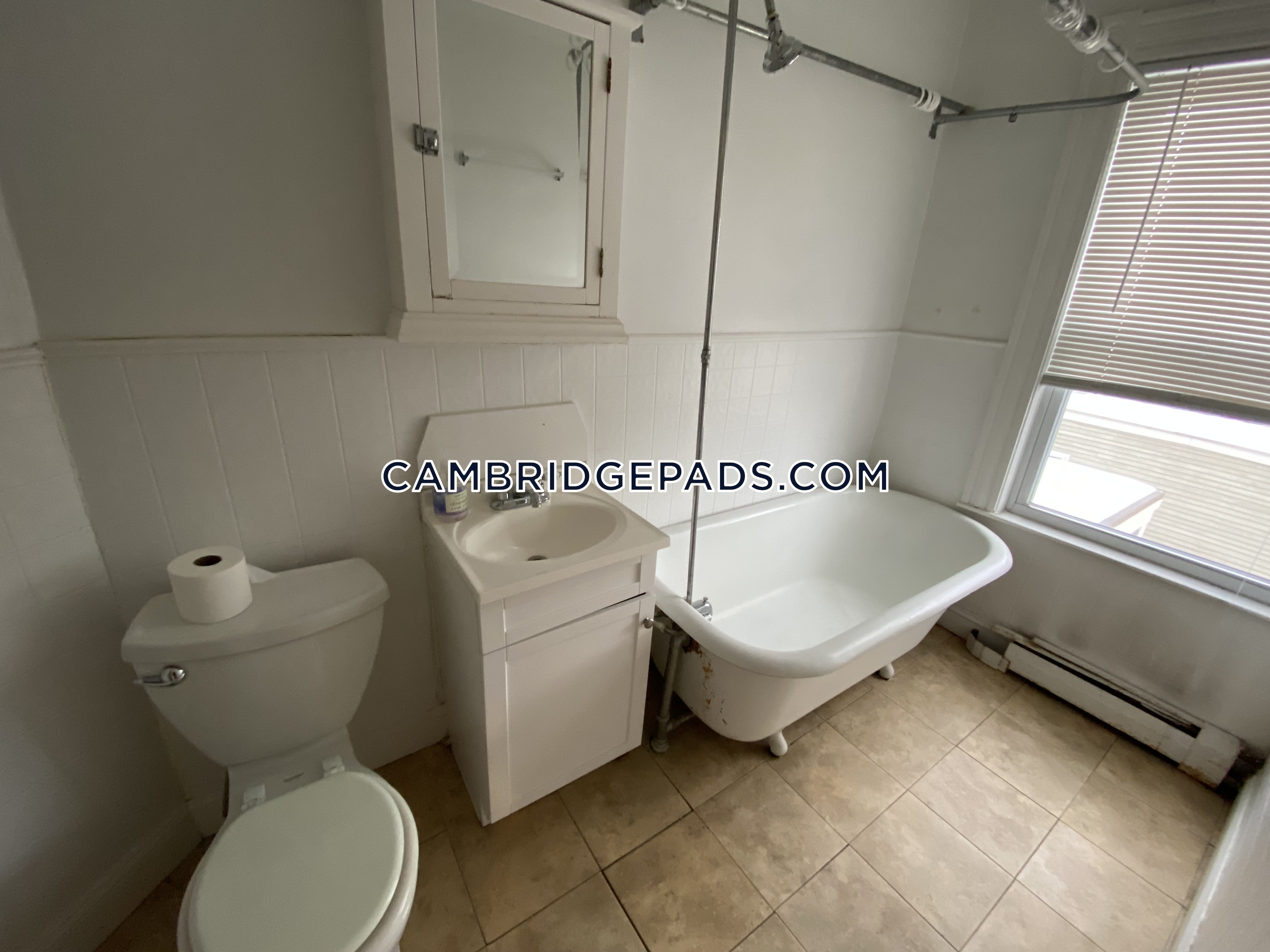 2 split bed, 1 bath apartment for rent at 70 Spring Unit 3A, East Cambridge — photo 9 of 9