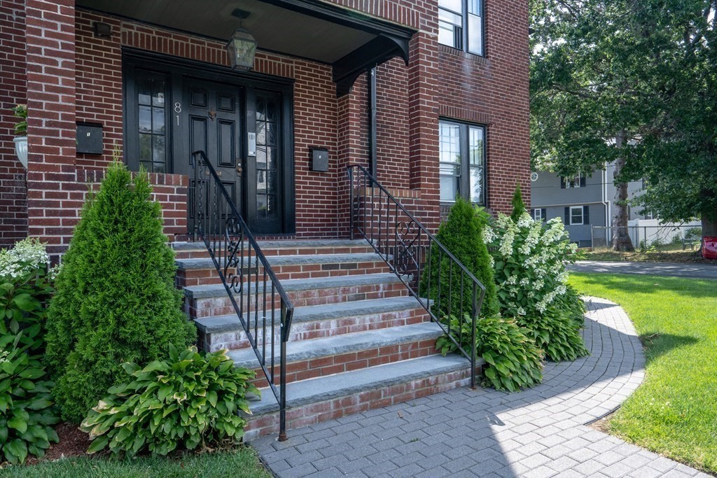 81 Butler St, Revere