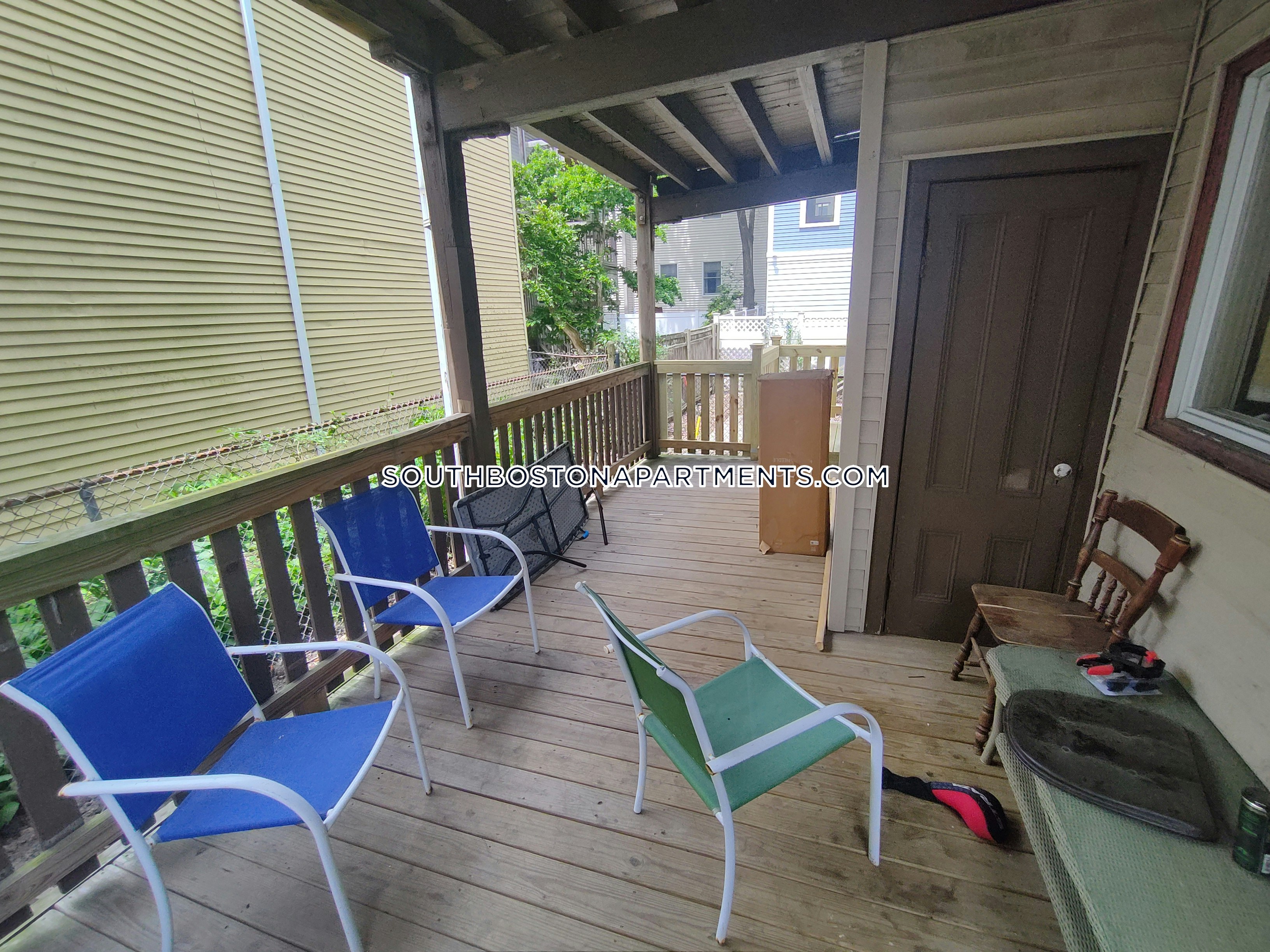 3 bed, 1 bath apartment for rent at 13 Carpenter Unit 1, South Boston — photo 14 of 24