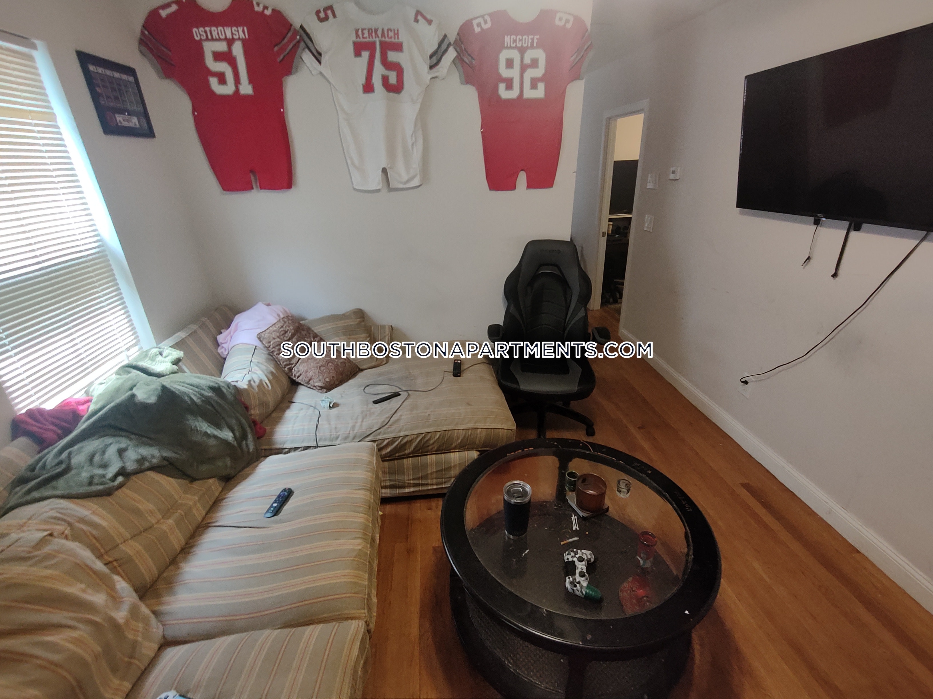 3 bed, 1 bath apartment for rent at 13 Carpenter Unit 1, South Boston — photo 15 of 24