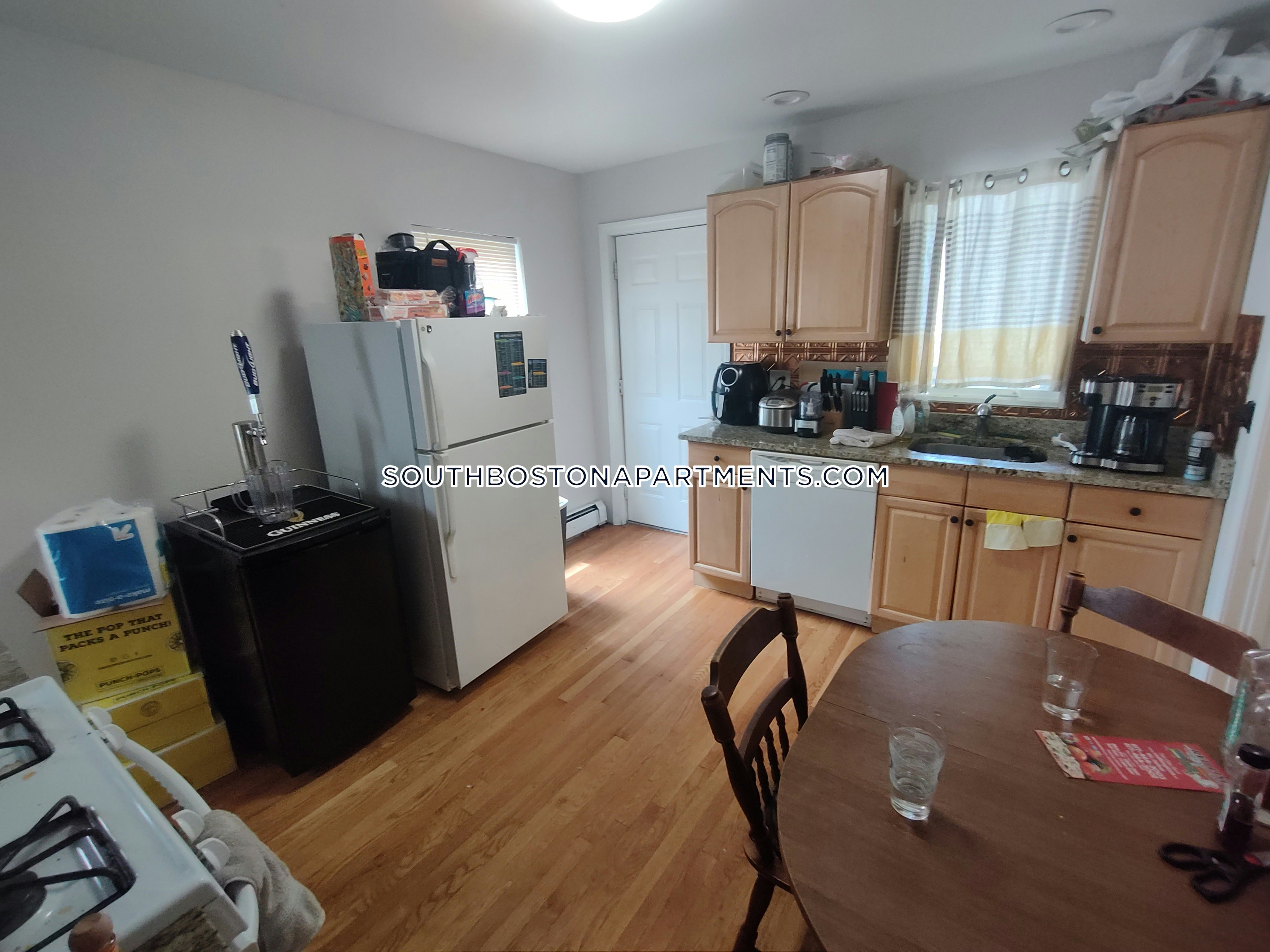 3 bed, 1 bath apartment for rent at 13 Carpenter Unit 1, South Boston — photo 17 of 24