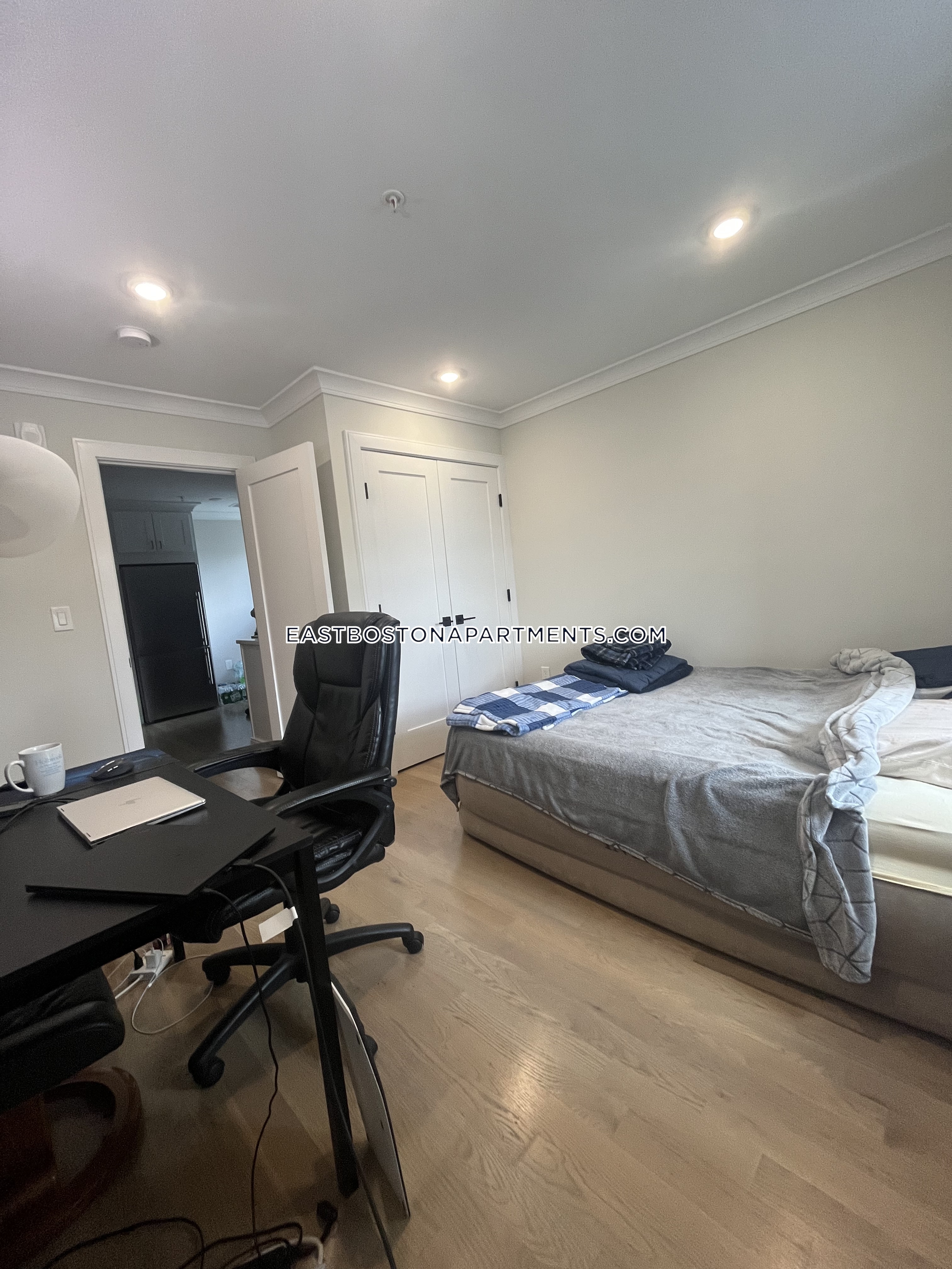 3 bed, 2 bath apartment for rent at 46 Lexington St Unit 4, East Boston — photo 5 of 35