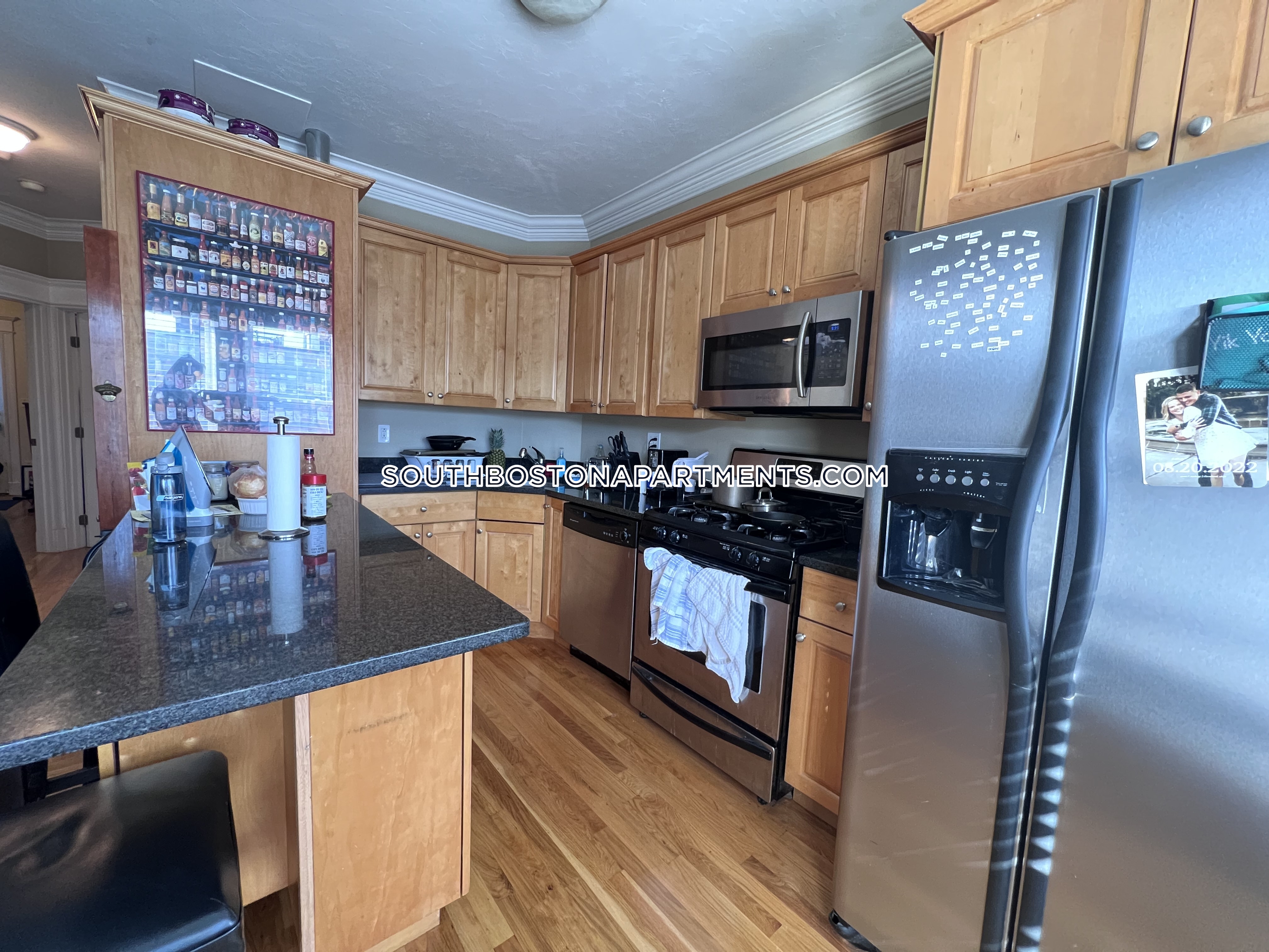 2 bed, 1 bath apartment for rent at 132 8th St Unit 3, South Boston — photo 5 of 15