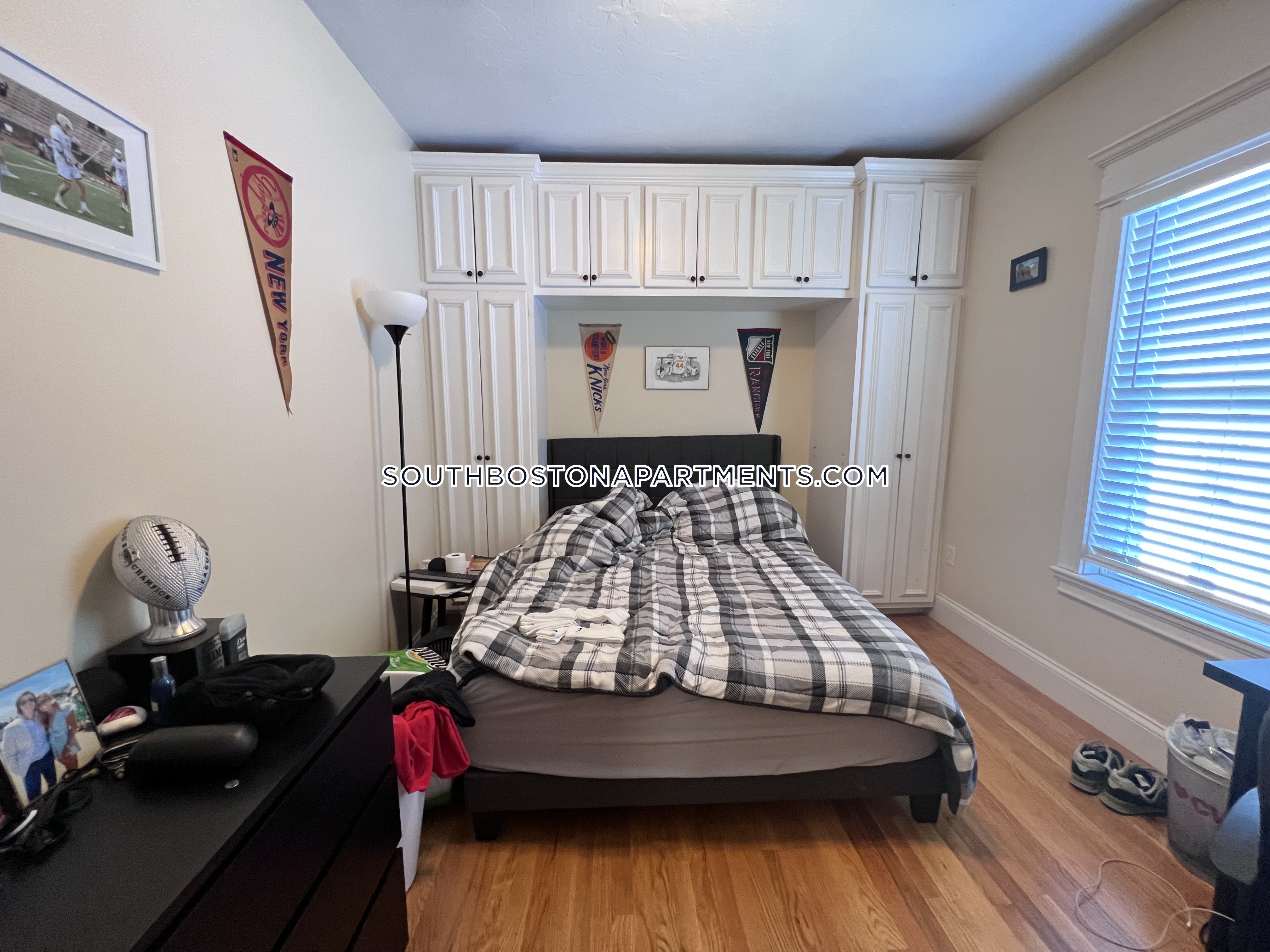 2 bed, 1 bath apartment for rent at 132 8th St Unit 3, South Boston — photo 8 of 15