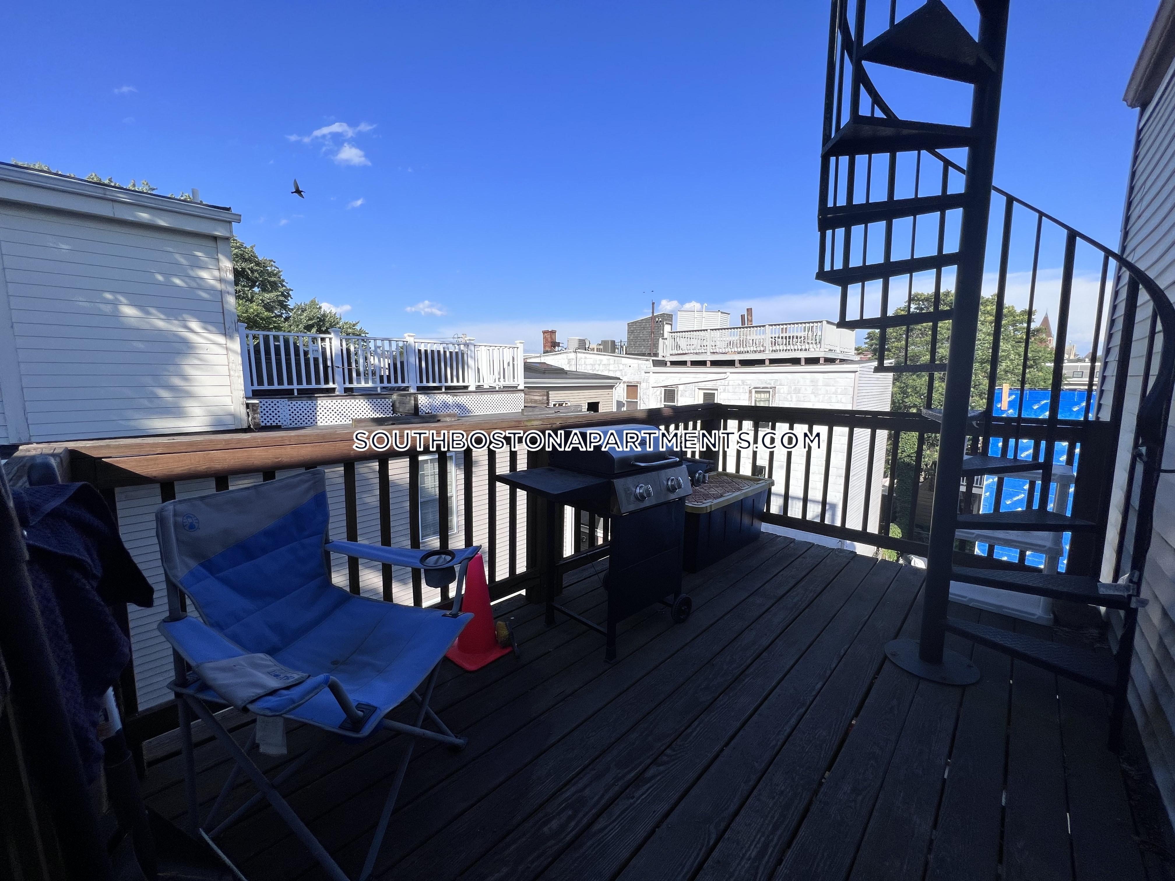 2 bed, 1 bath apartment for rent at 132 8th St Unit 3, South Boston — photo 11 of 15