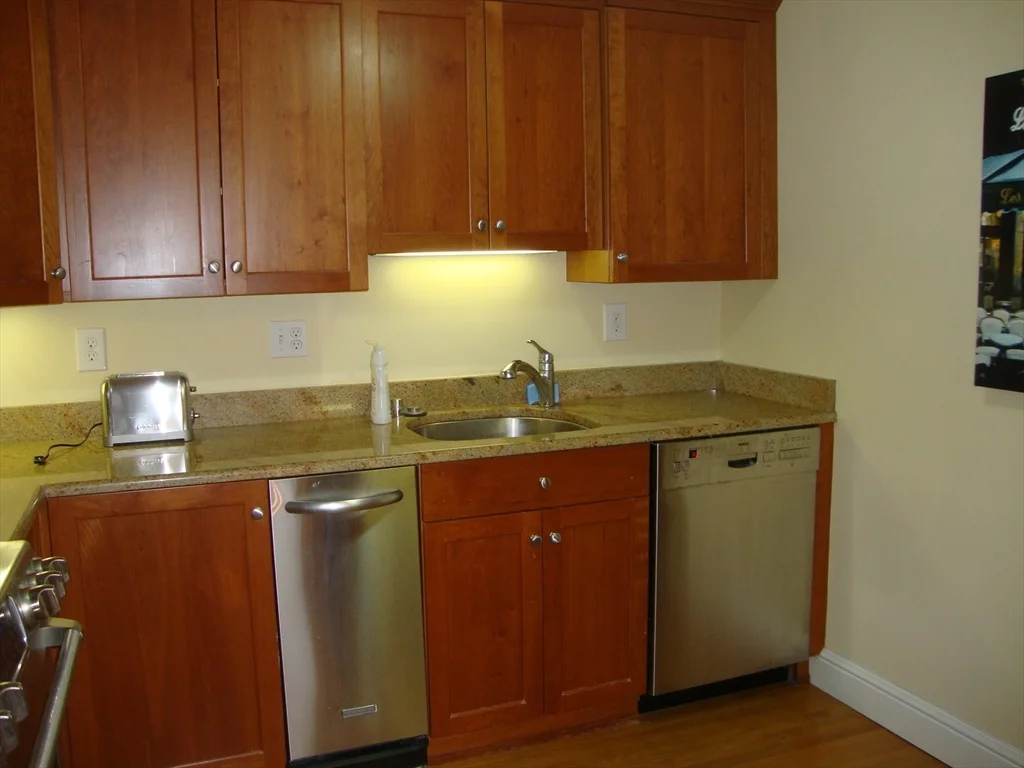 271 Beacon, Back Bay
