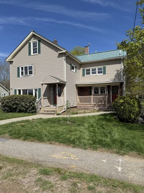 326 N Main St, North Brookfield