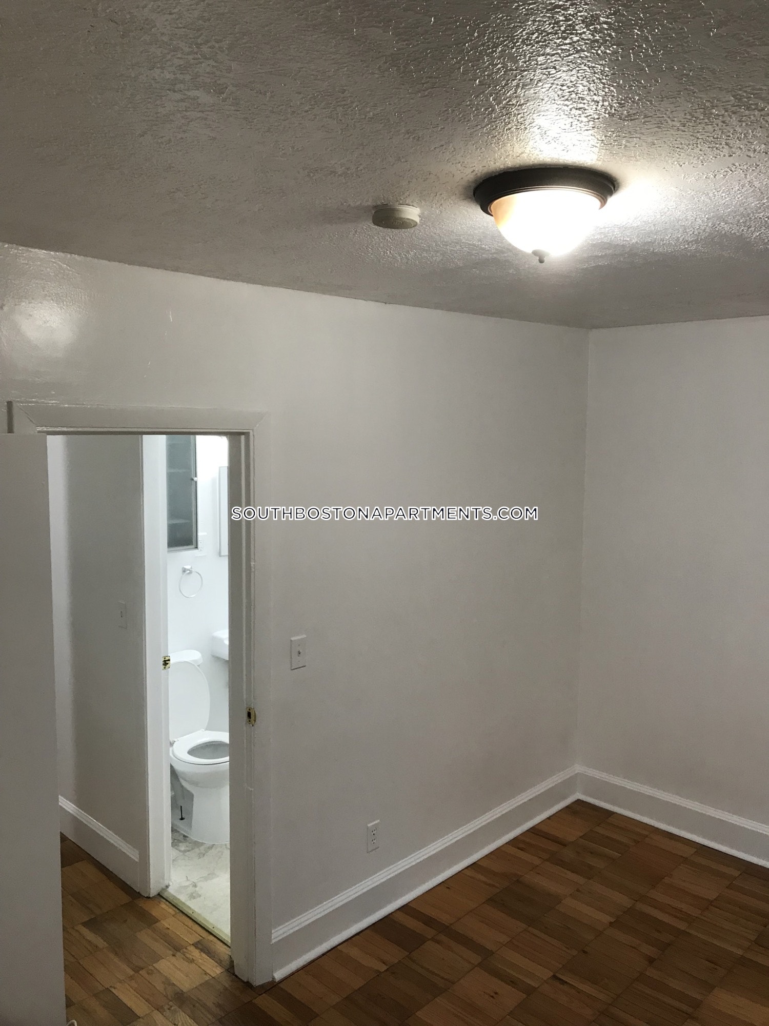 1 bed, 1 bath apartment for rent at 21 Boston St Unit 2, South Boston — photo 13 of 18