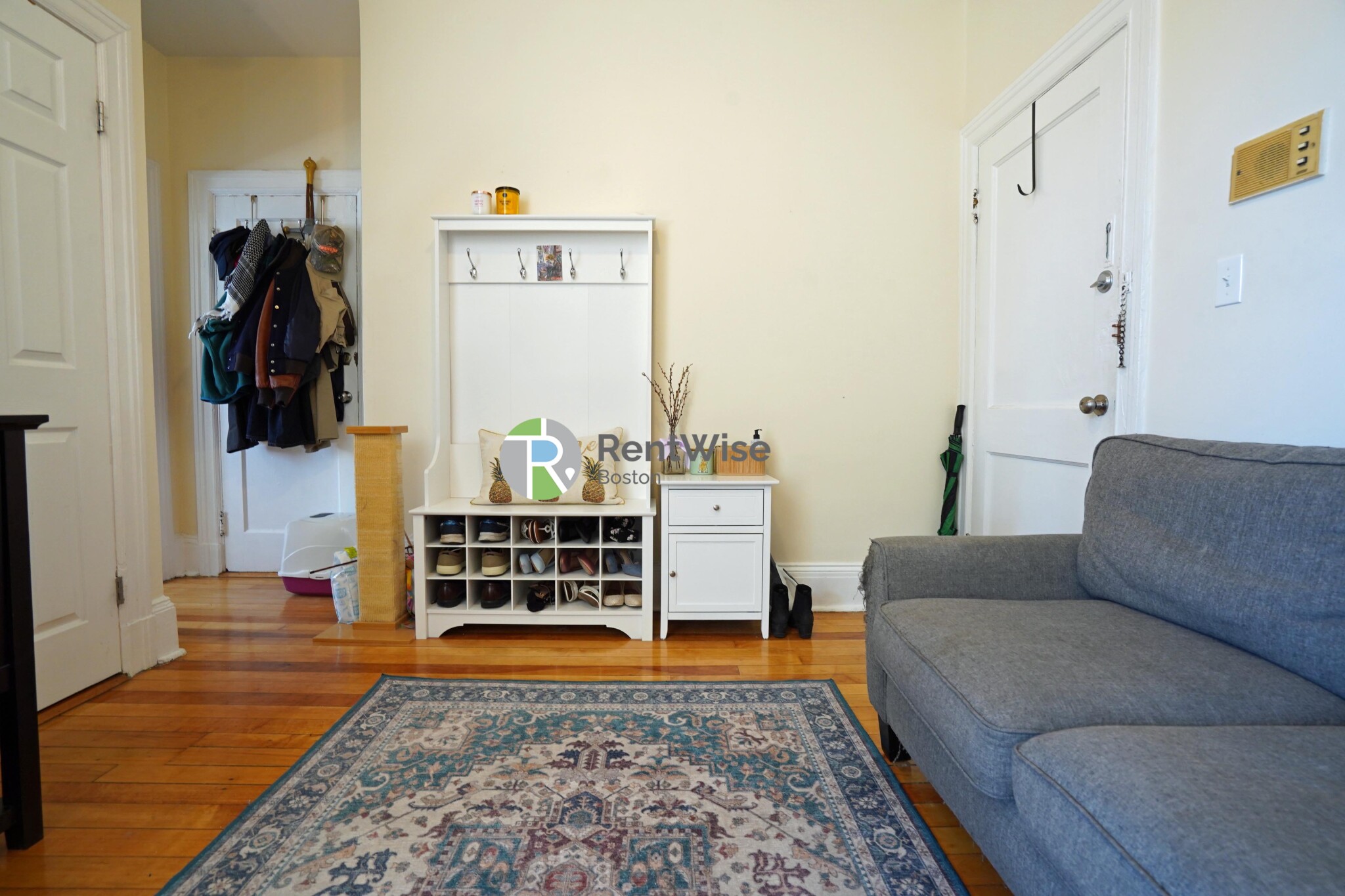 1216 Commonwealth Ave, Brighton