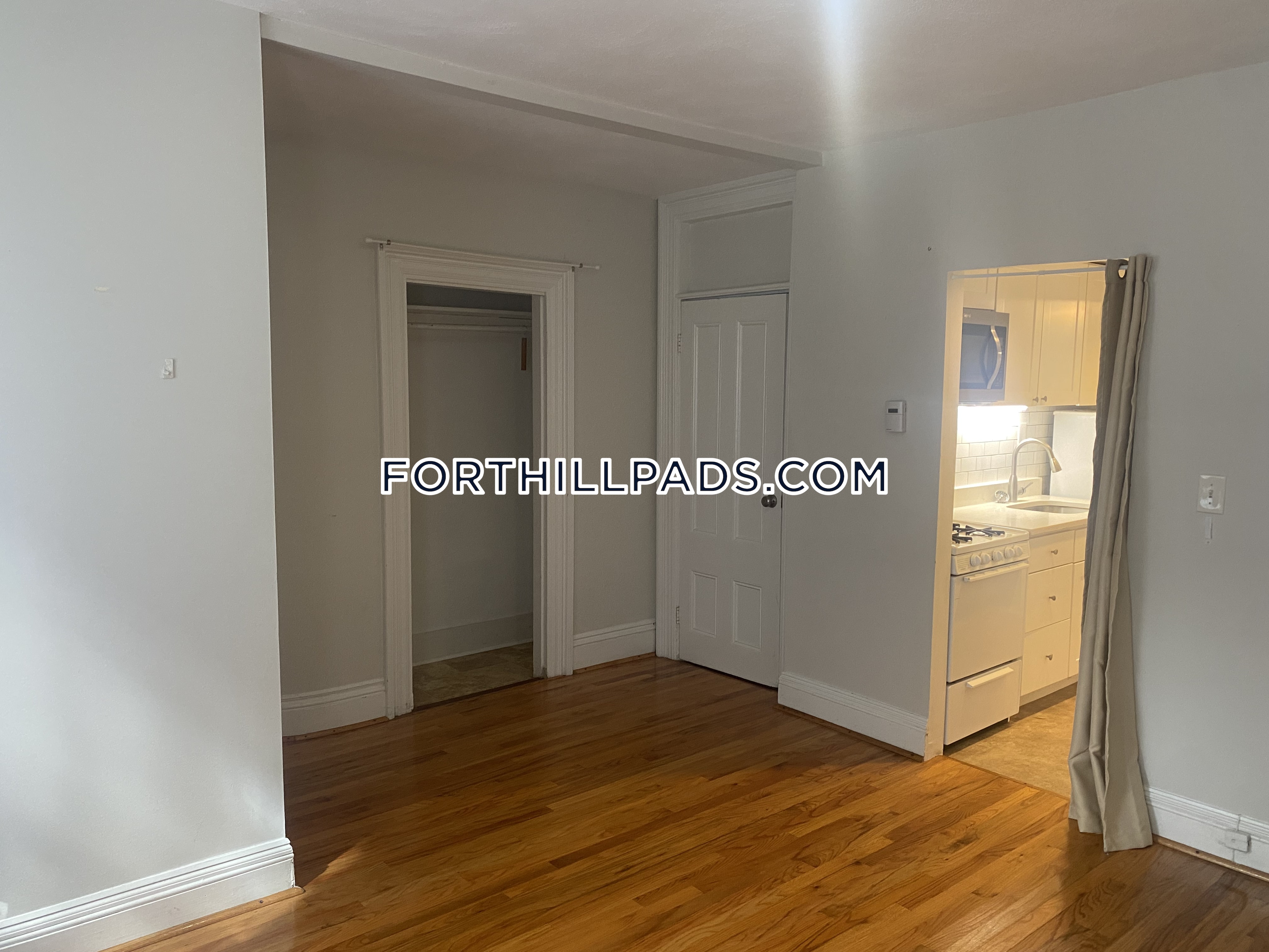 1 bed, 1 bath apartment for rent at 143 Highland St Unit Ll, Roxbury — photo 5 of 12