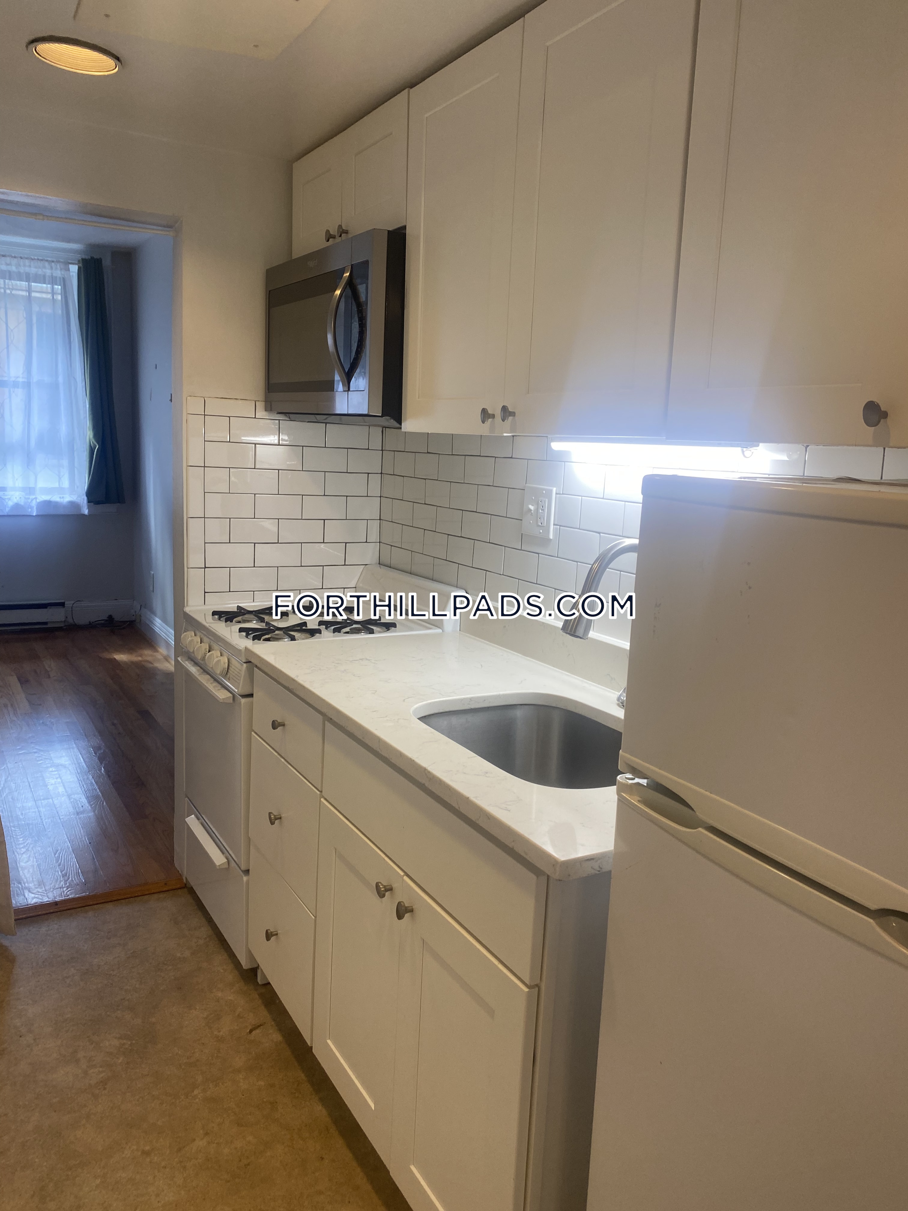 1 bed, 1 bath apartment for rent at 143 Highland St Unit Ll, Roxbury — photo 6 of 12
