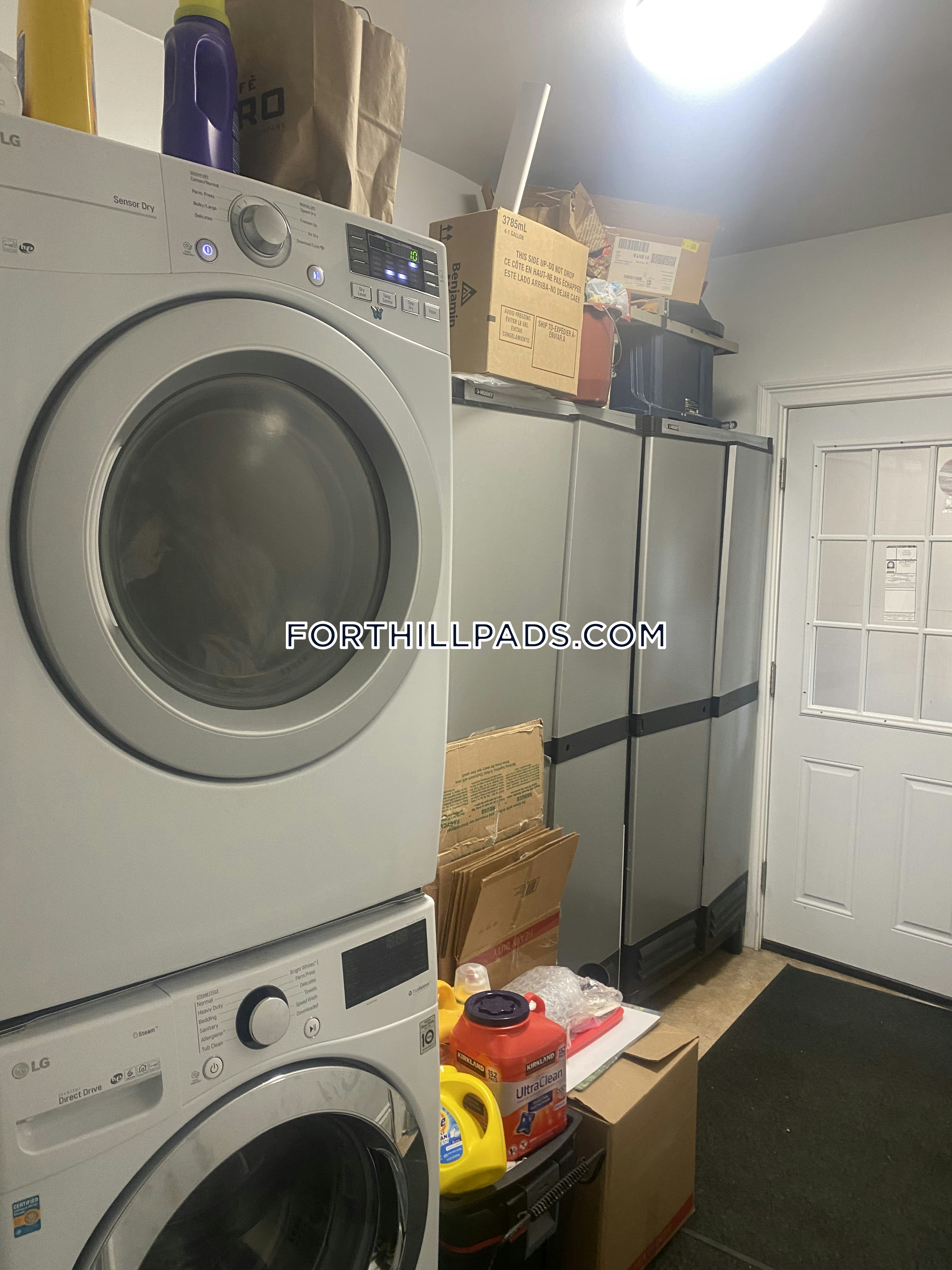 1 bed, 1 bath apartment for rent at 143 Highland St Unit Ll, Roxbury — photo 11 of 12