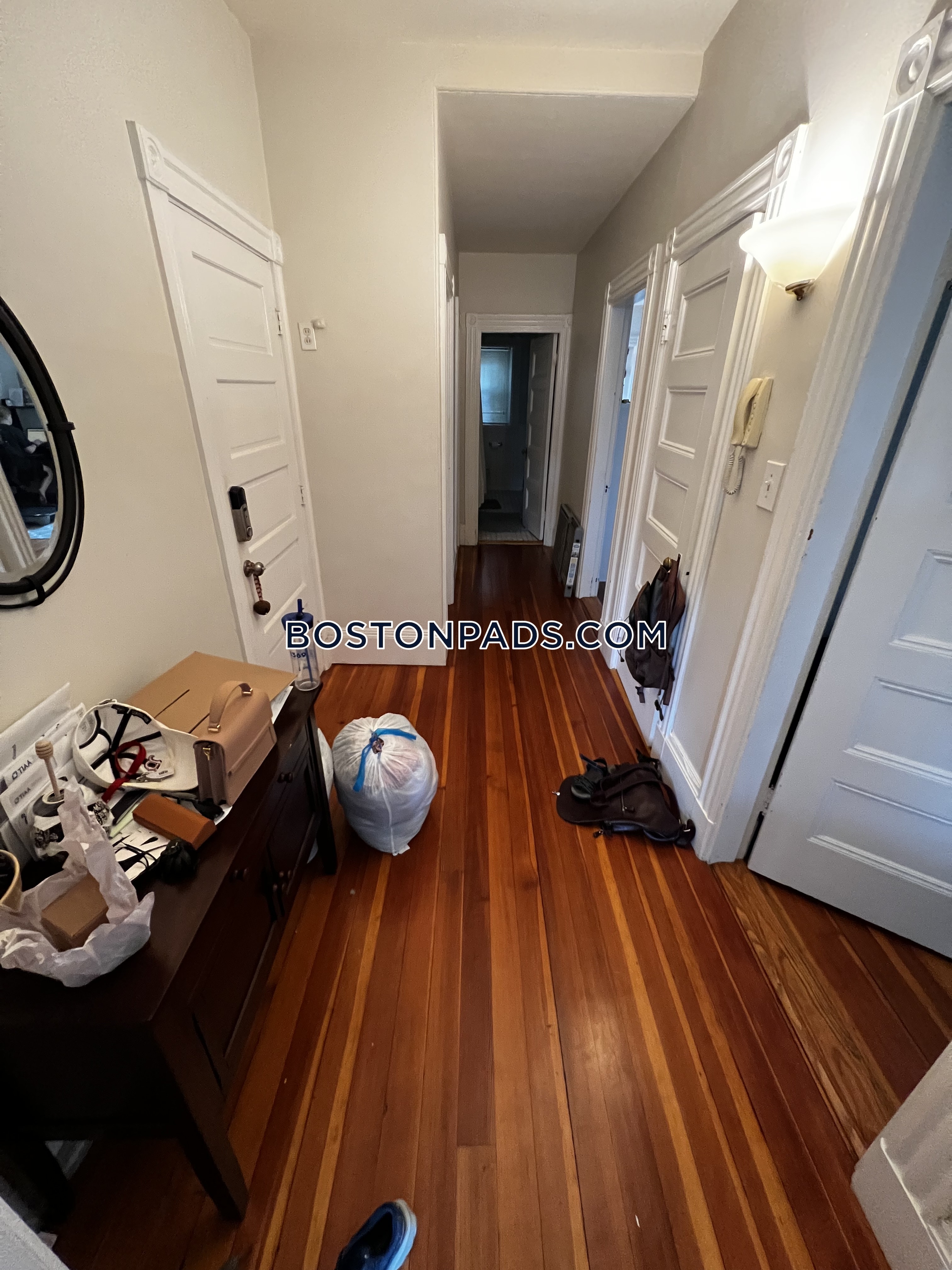 2 bed, 1 bath apartment for rent at 917 Beacon St Unit 3, Fenway — photo 17 of 21