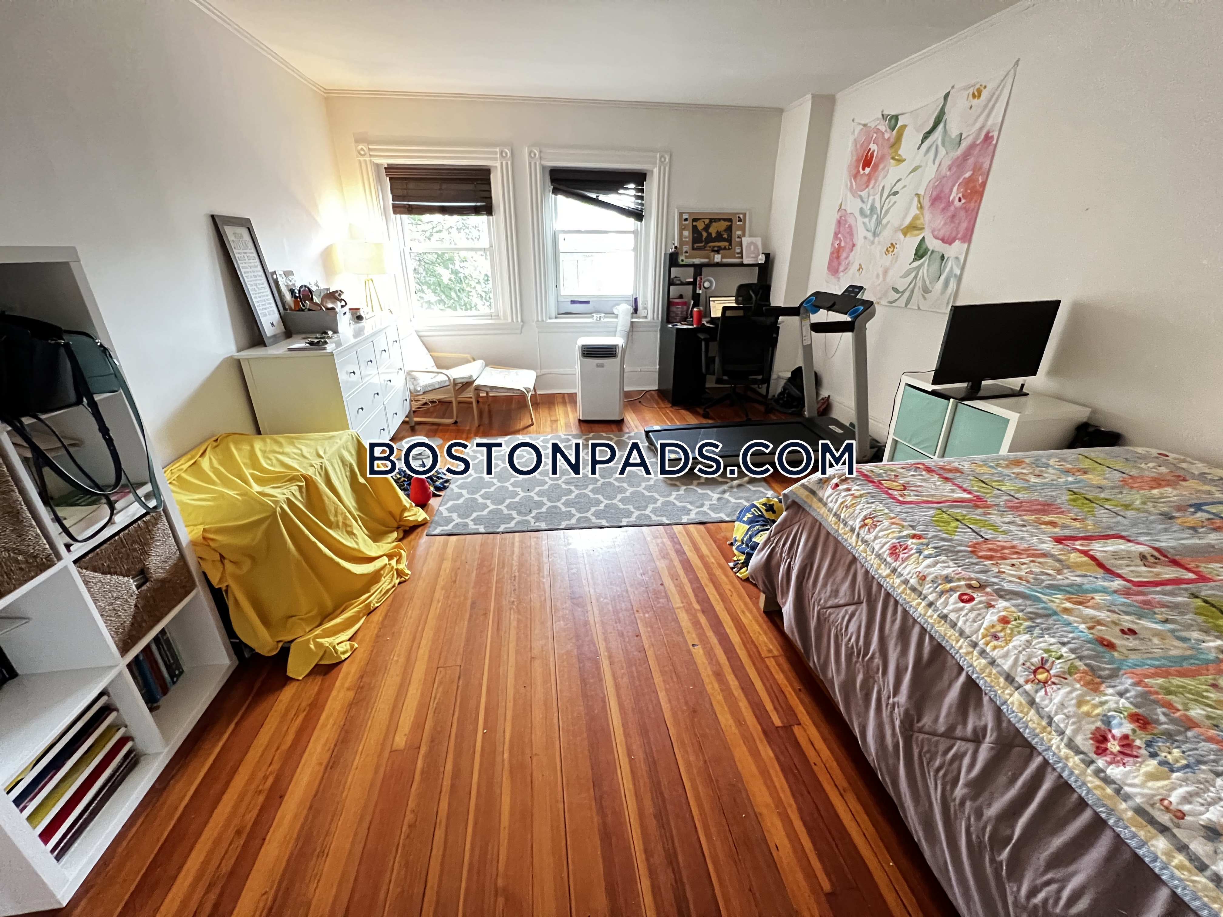 2 bed, 1 bath apartment for rent at 917 Beacon St Unit 3, Fenway — photo 14 of 21