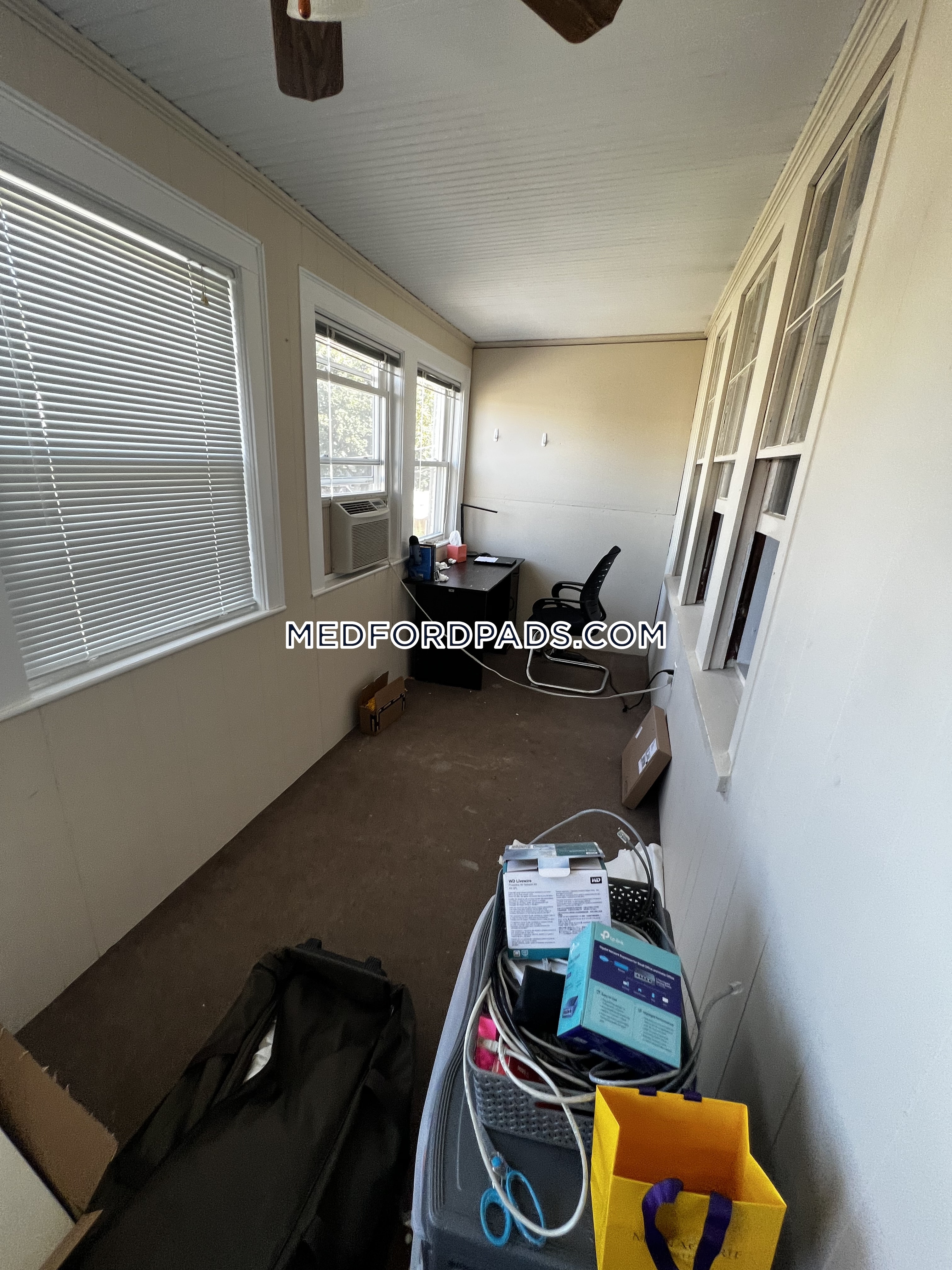 4 bed, 1 bath apartment for rent at 288 Boston Ave Unit 2, Tufts University — photo 7 of 44