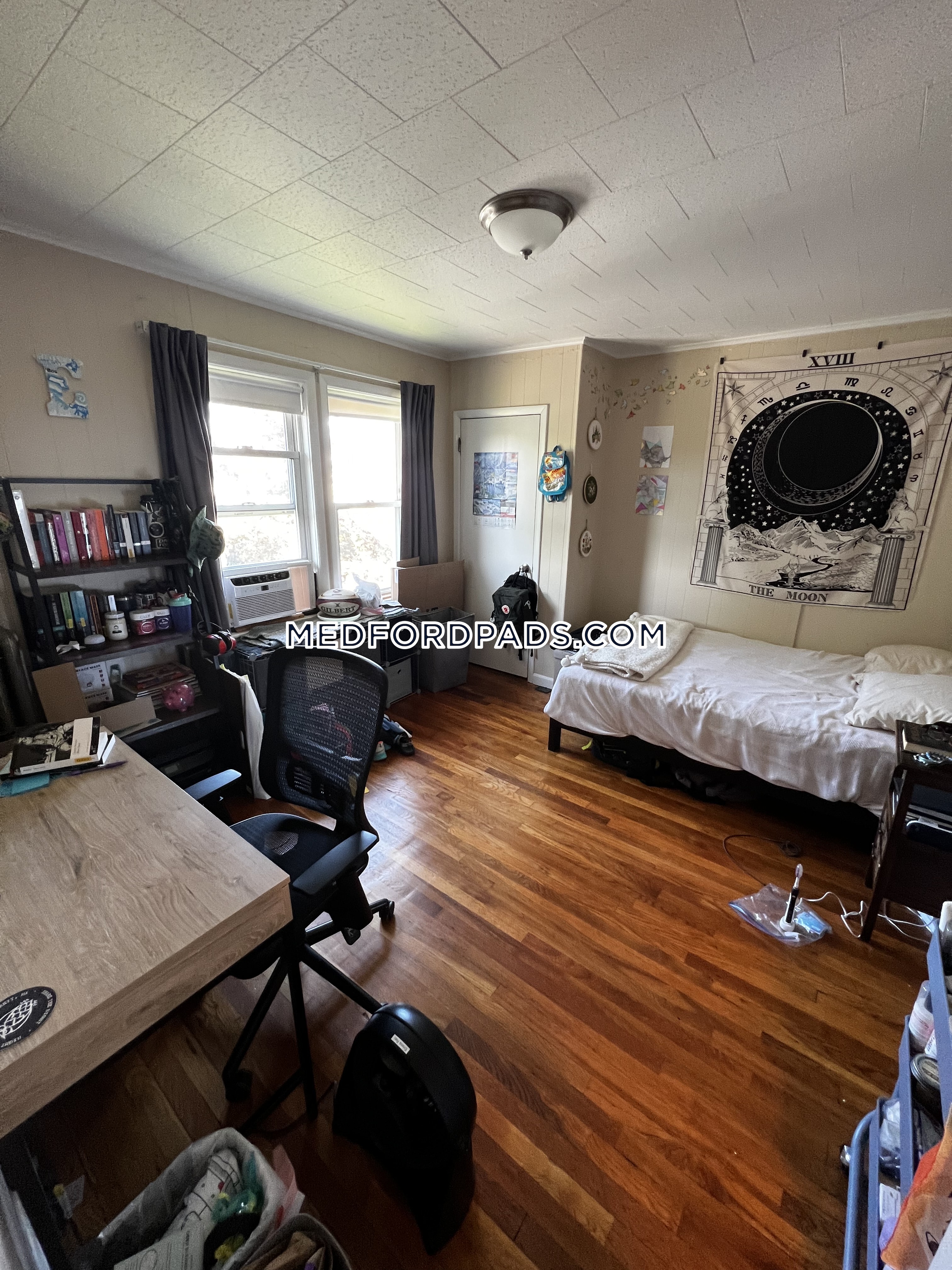 4 bed, 1 bath apartment for rent at 288 Boston Ave Unit 2, Tufts University — photo 12 of 44