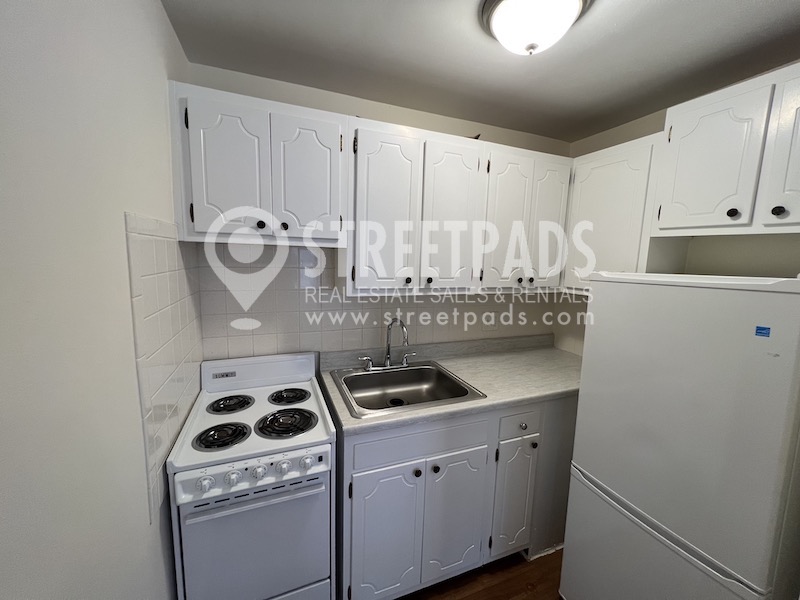 1315 Commonwealth Ave, Allston