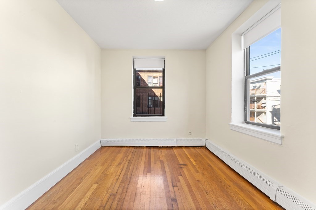 11 Victory Rd, Dorchester