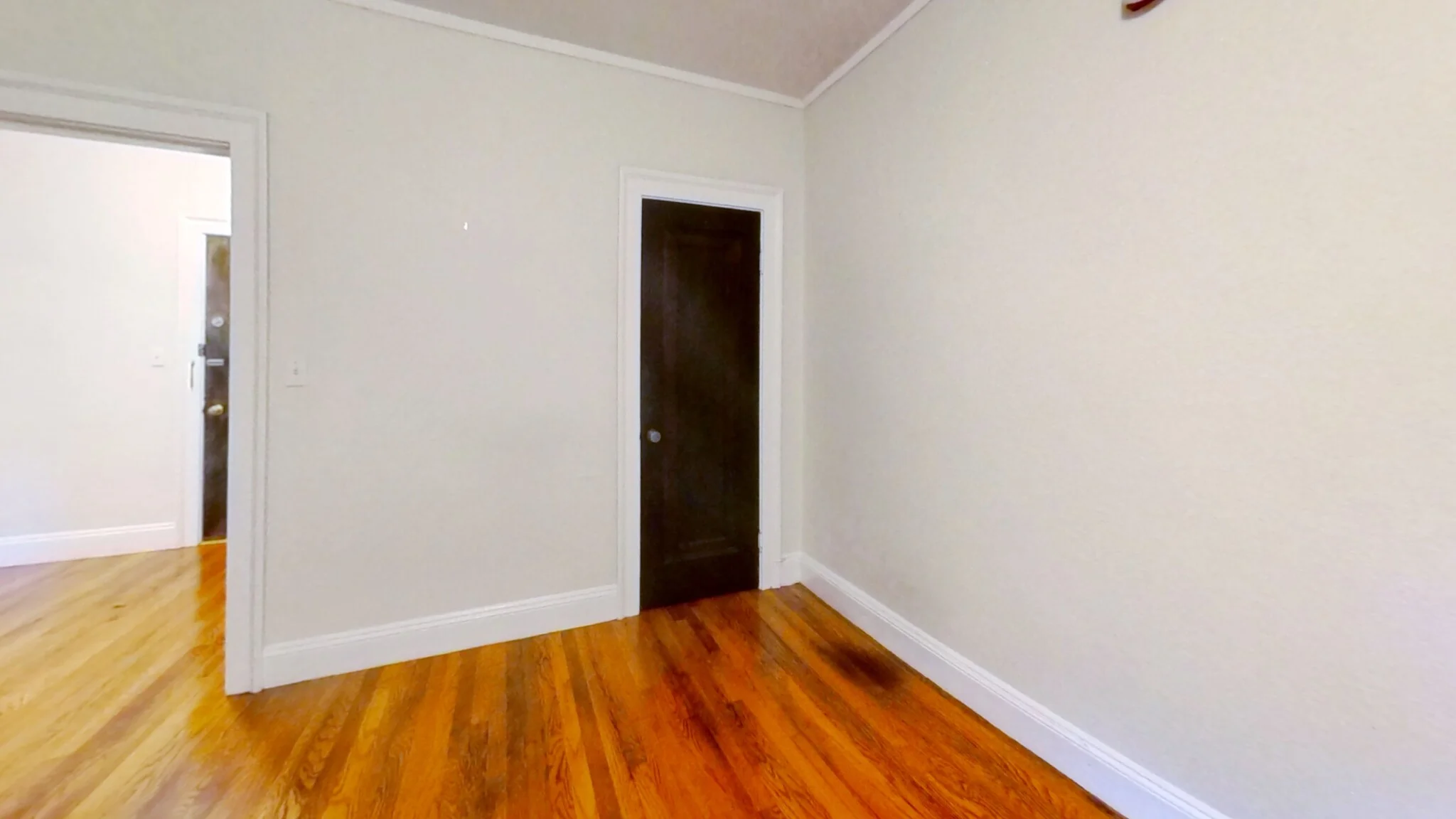 89 Strathmore Rd, Brighton