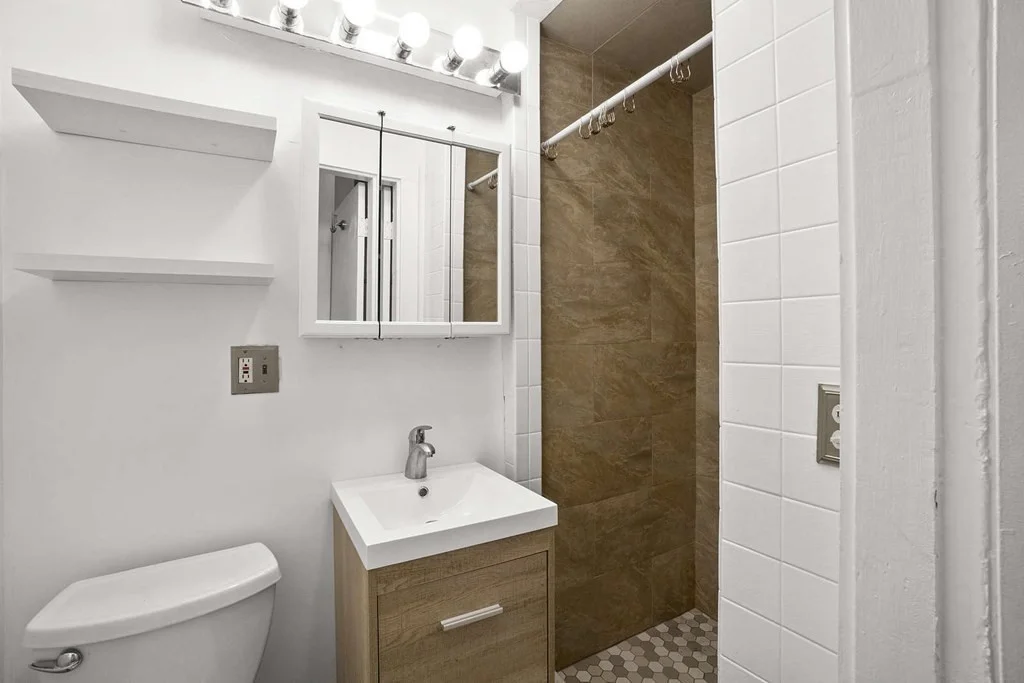 6 Dwight St, South End