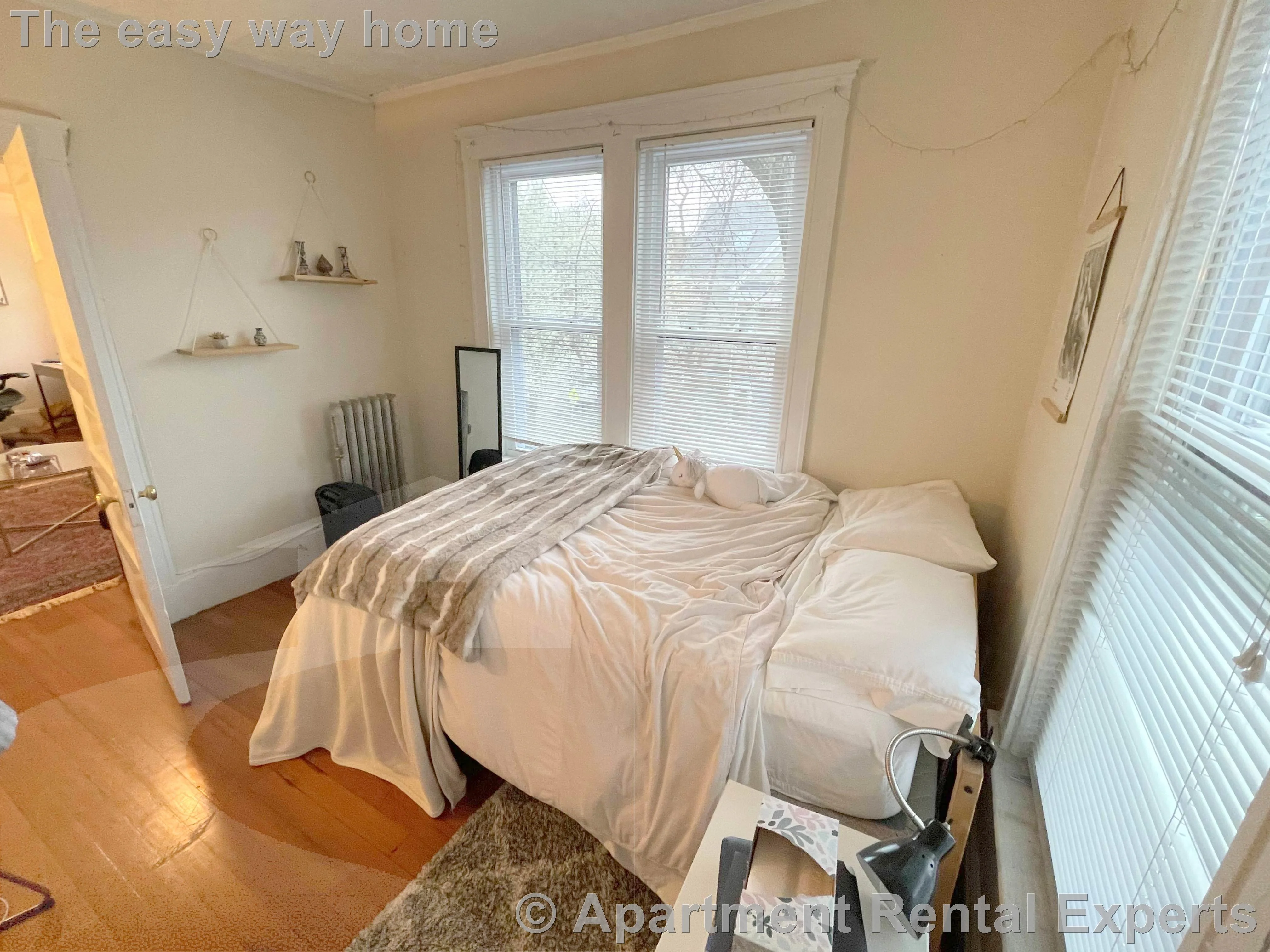 18 Sanborn Ave, Union Square