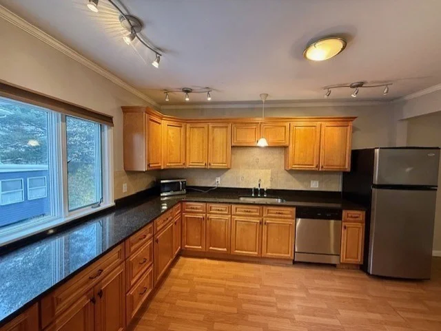 10 Bradford St, Quincy