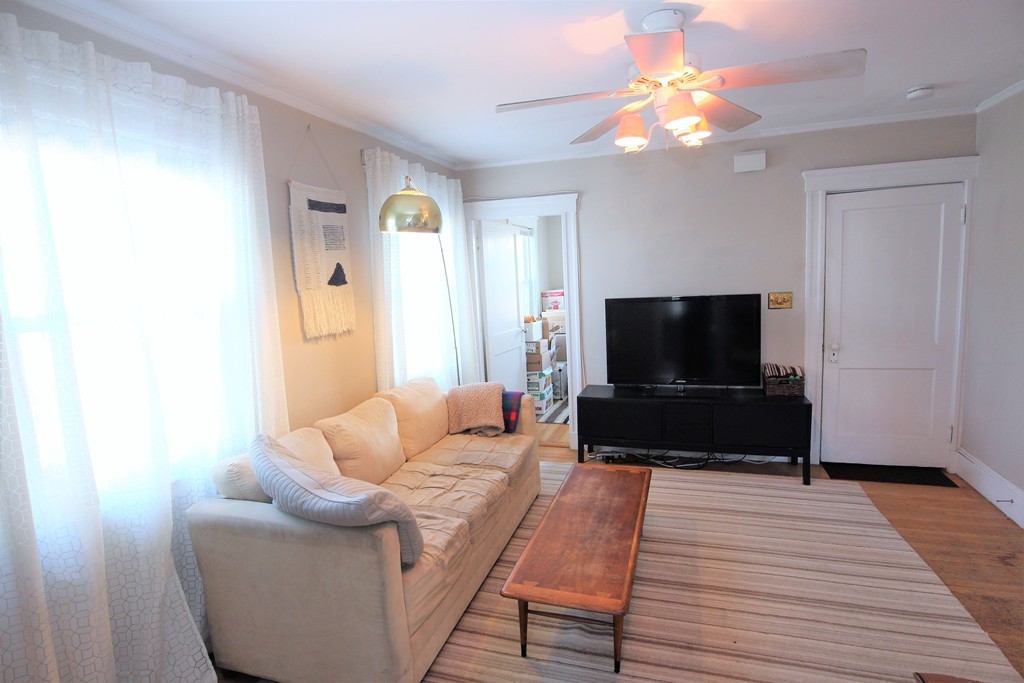 168 Faneuil St, Brighton