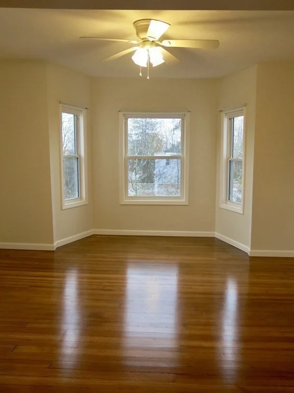 218 Whitman Ave, Whitman