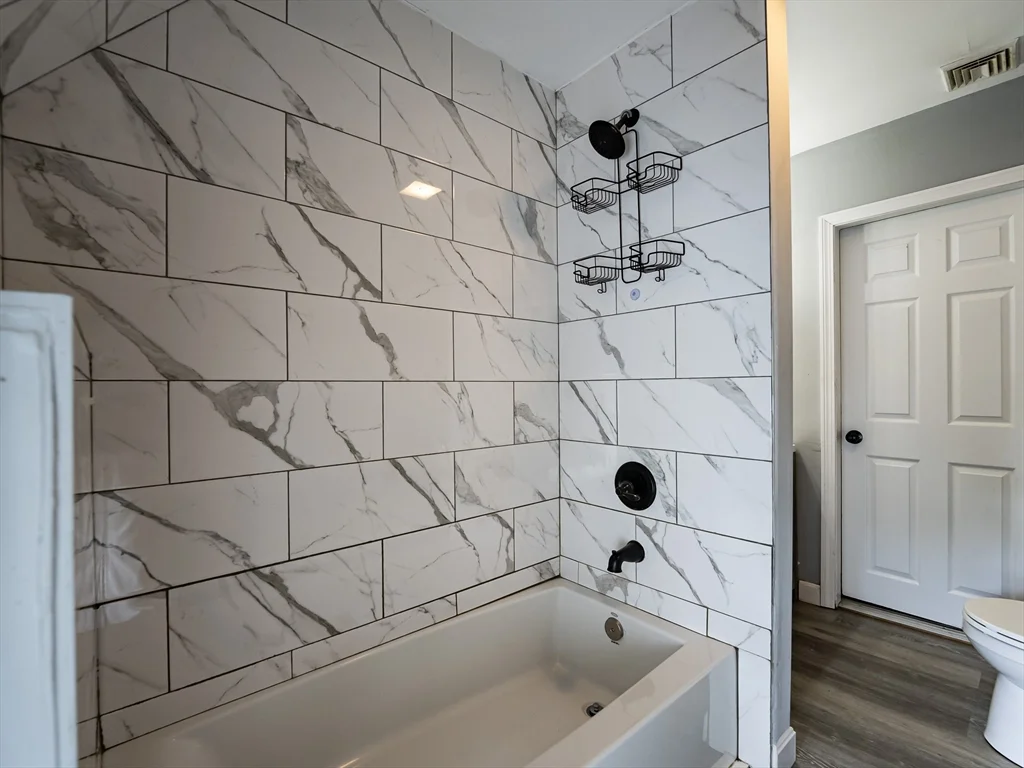 159 Hamilton St, Southbridge