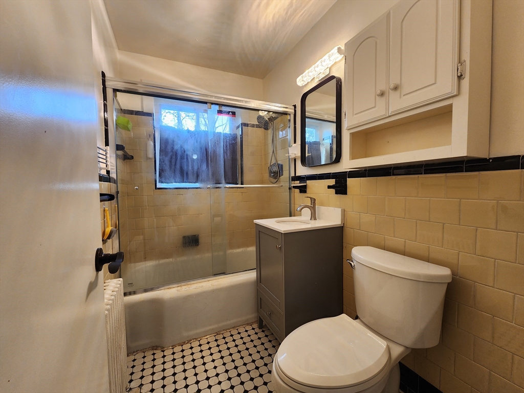 125 Pleasant St, Arlington