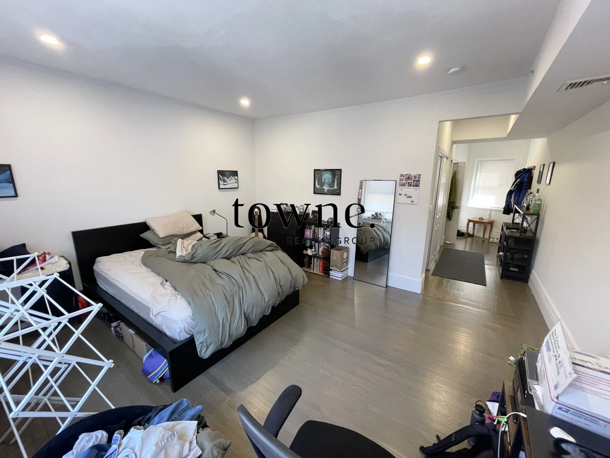 1406 Beacon St, Corey Hill